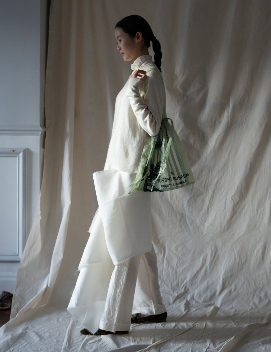 Hosomi Museum Embroidered Transparent Organza Bag・Green