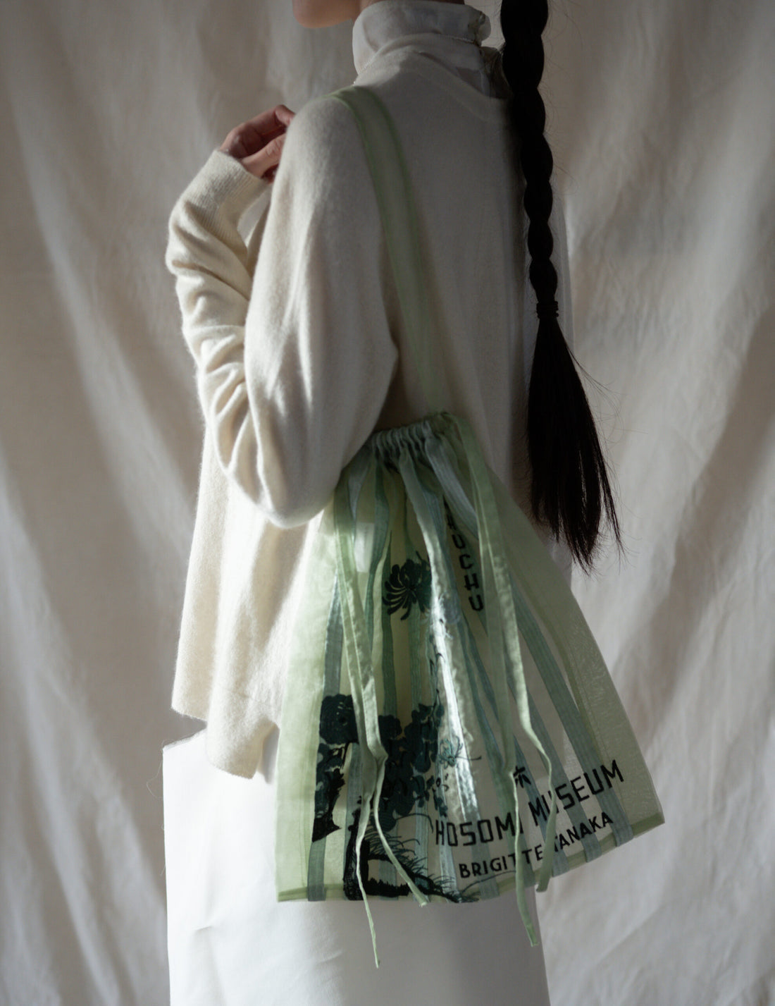 Hosomi Museum Embroidered Transparent Organza Bag・Green