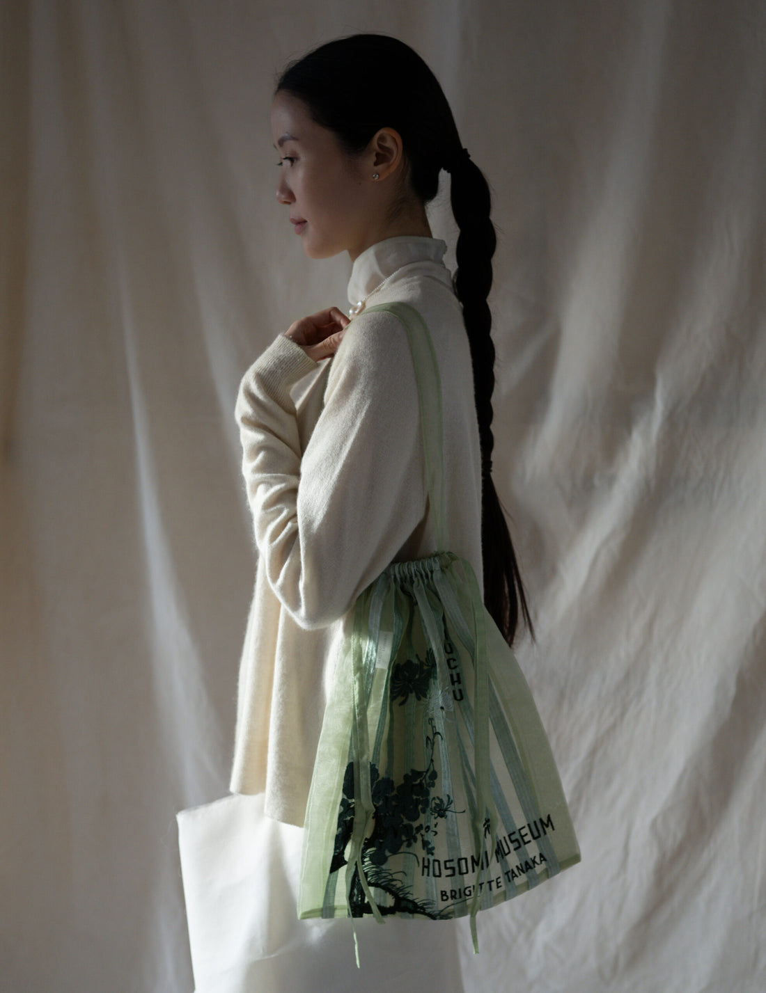 Hosomi Museum Embroidered Transparent Organza Bag・Green
