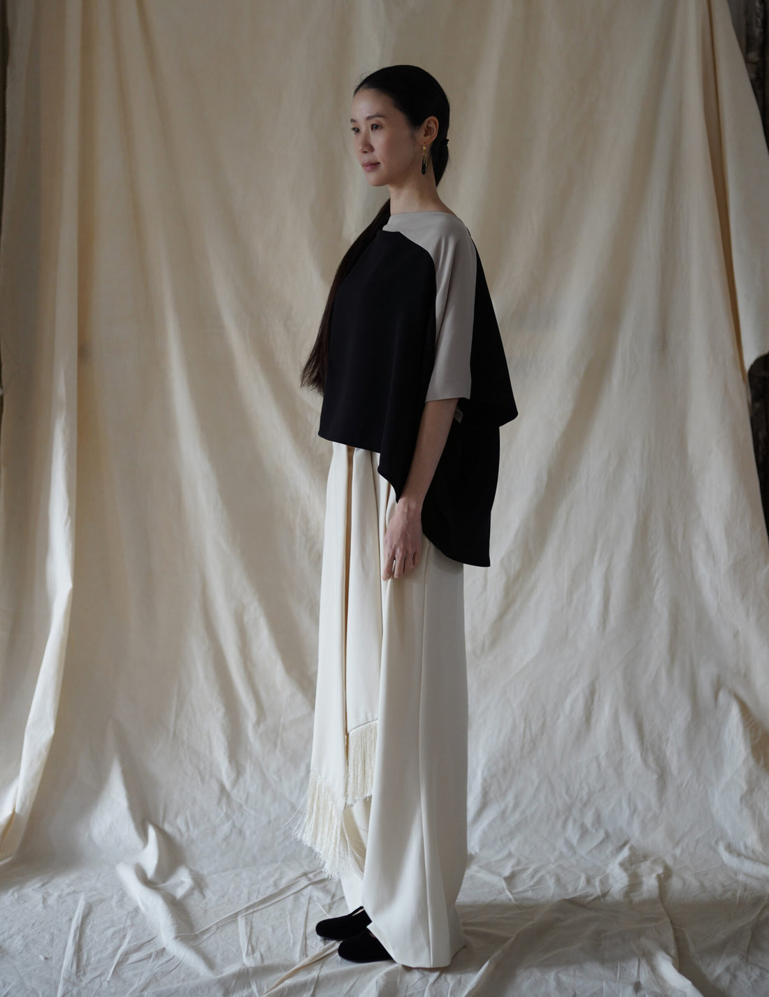 Belinda Blouse・Black / Sand