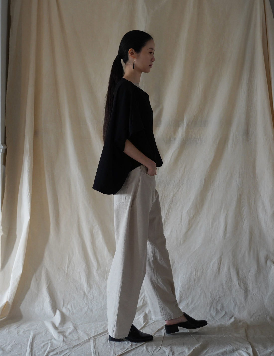 Belinda Blouse・Black / Sand