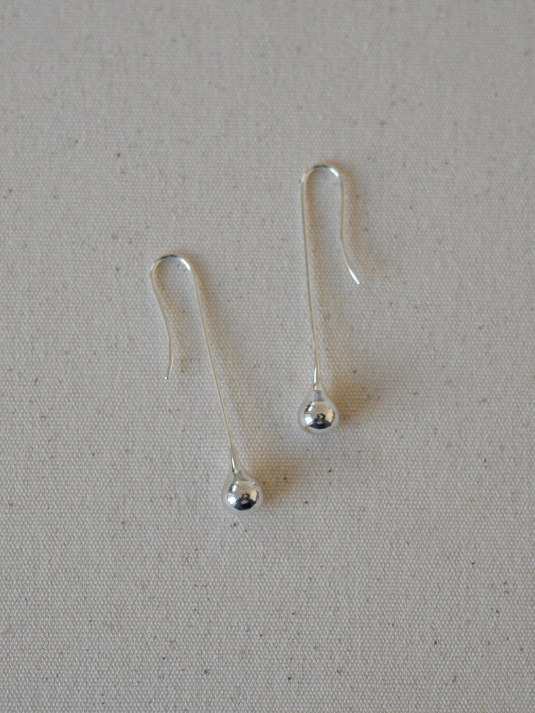 Datura Long Drop Earrings・Silver