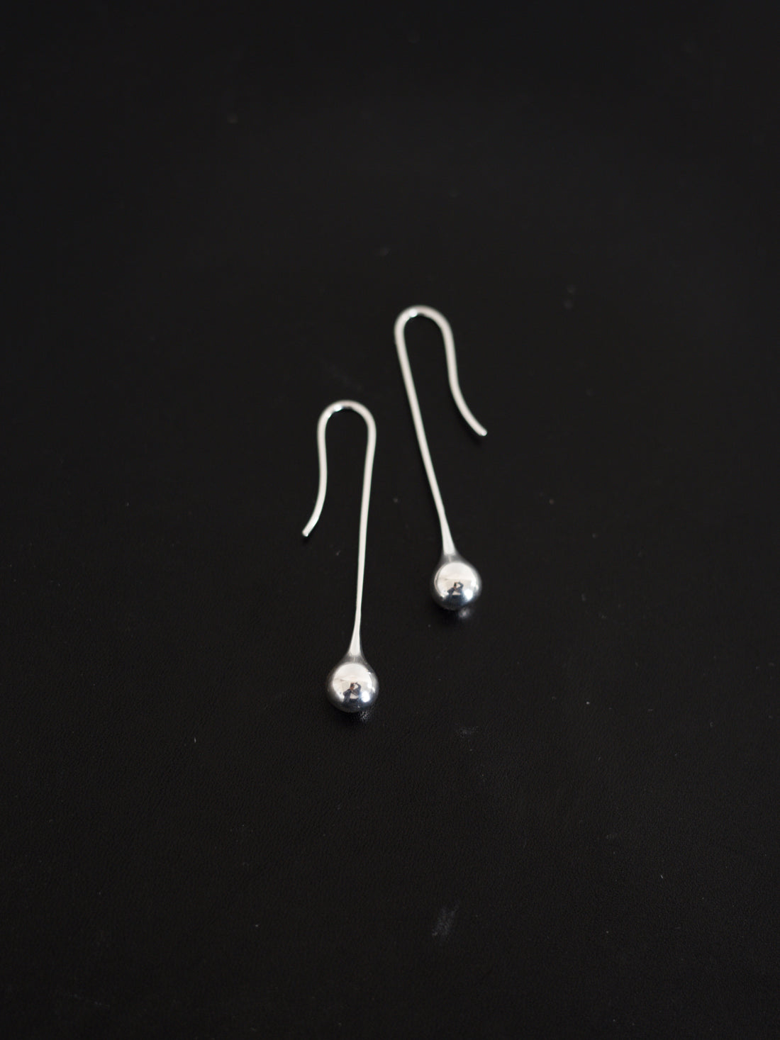 Datura Long Drop Earrings・Silver