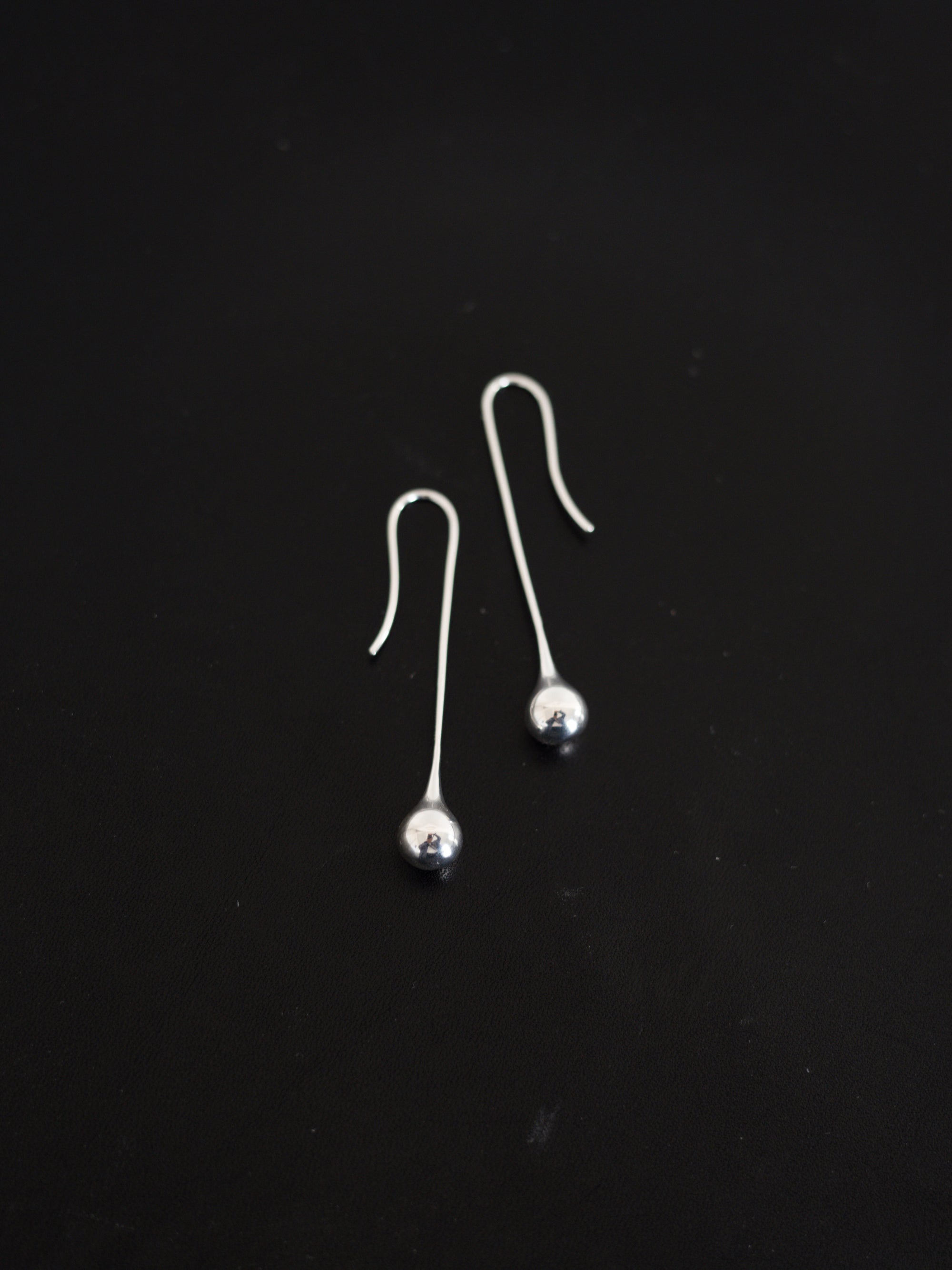 Datura Long Drop Earrings・Silver