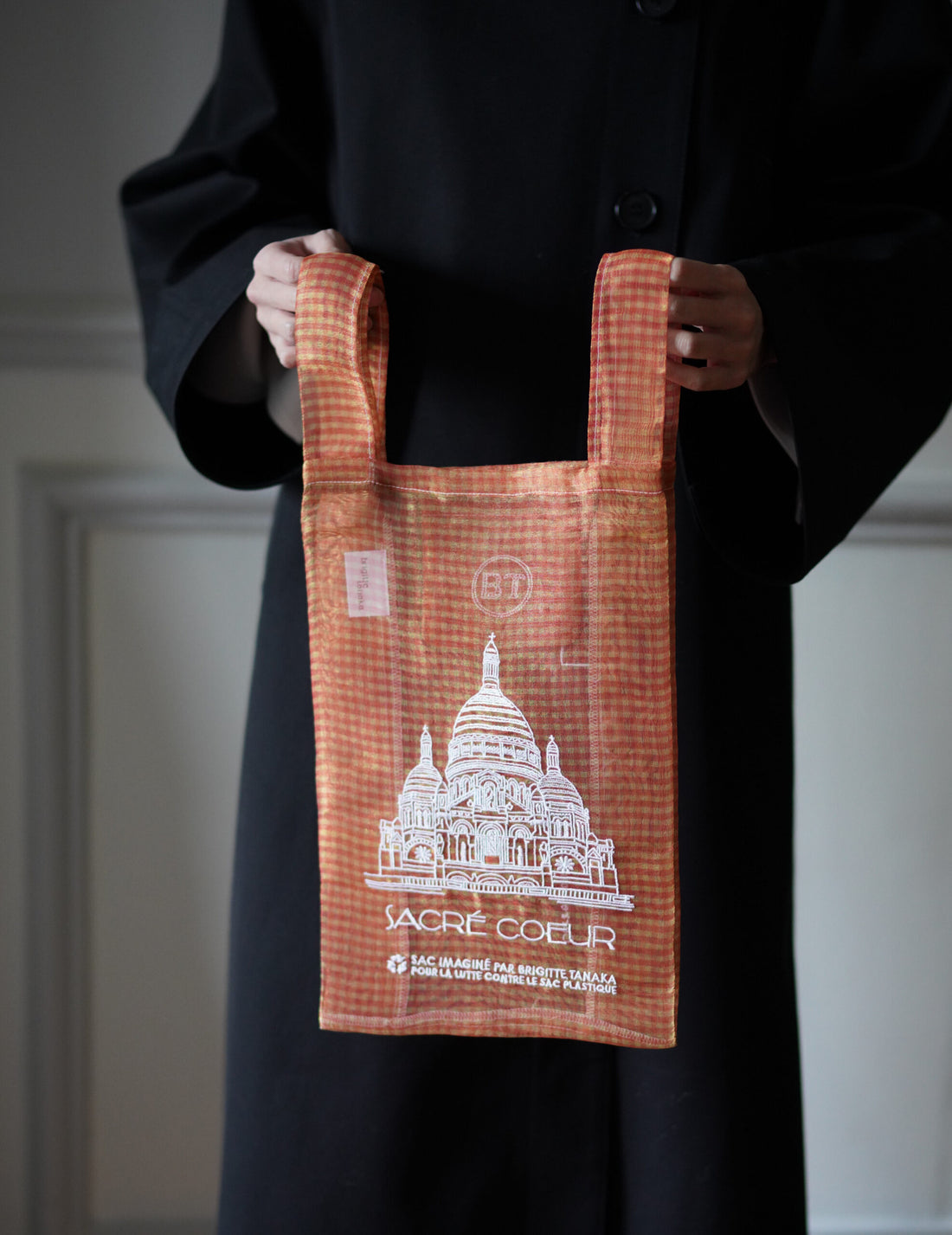 Paris Sacré-Cœur Embroidered Organza Bag・Red Check