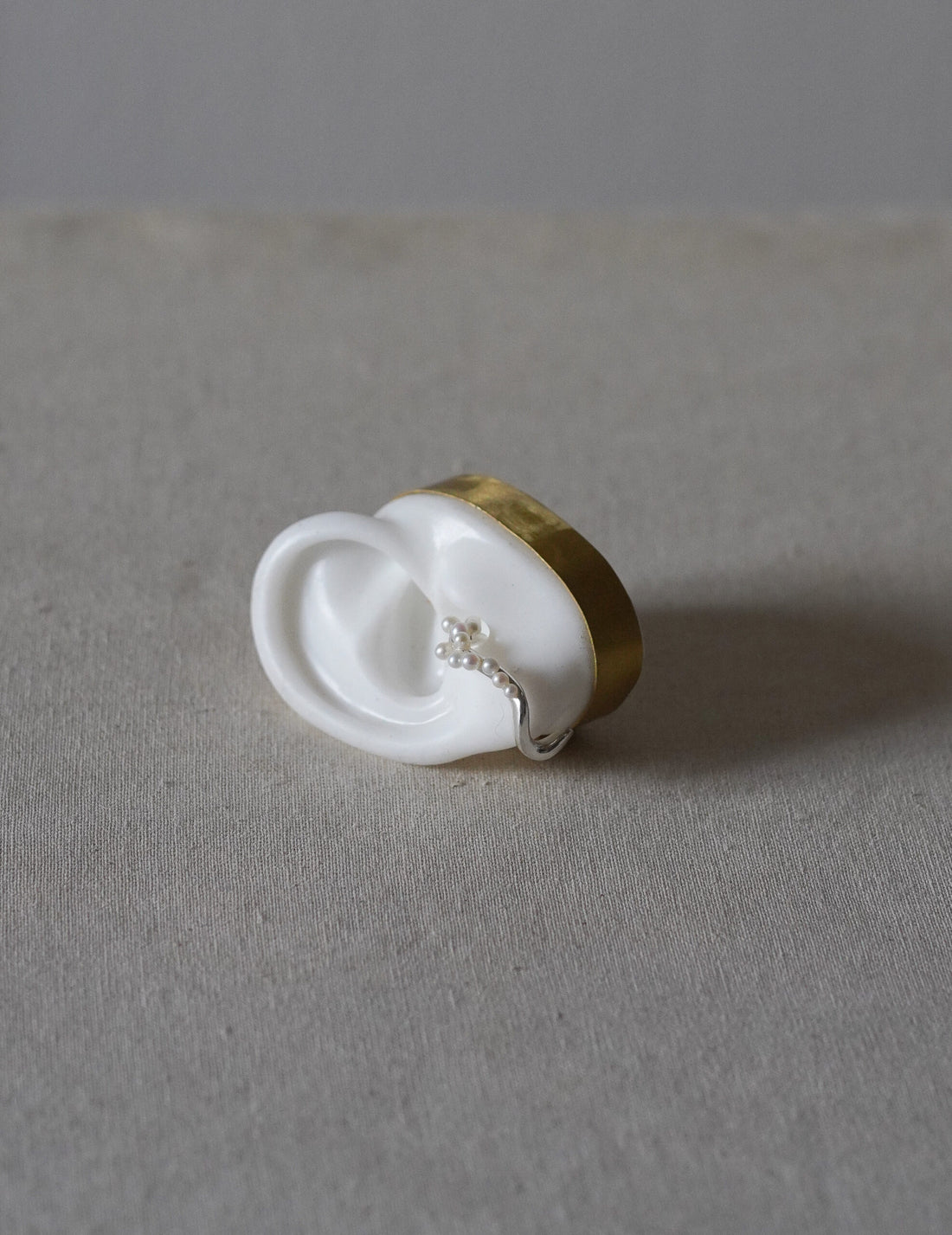 Pearled Wave 銀質耳釘