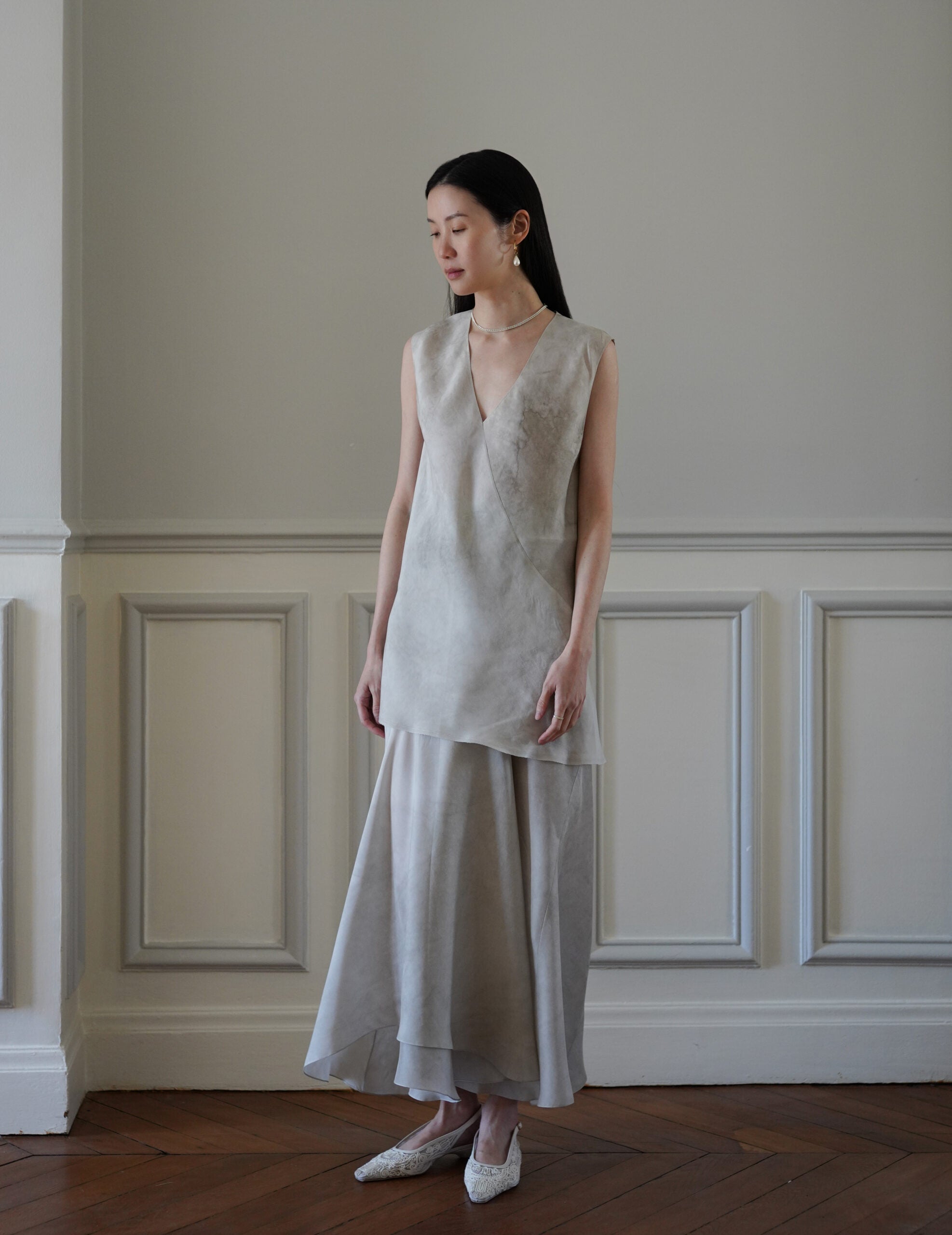 Dali 無袖真絲上衣・霧灰色