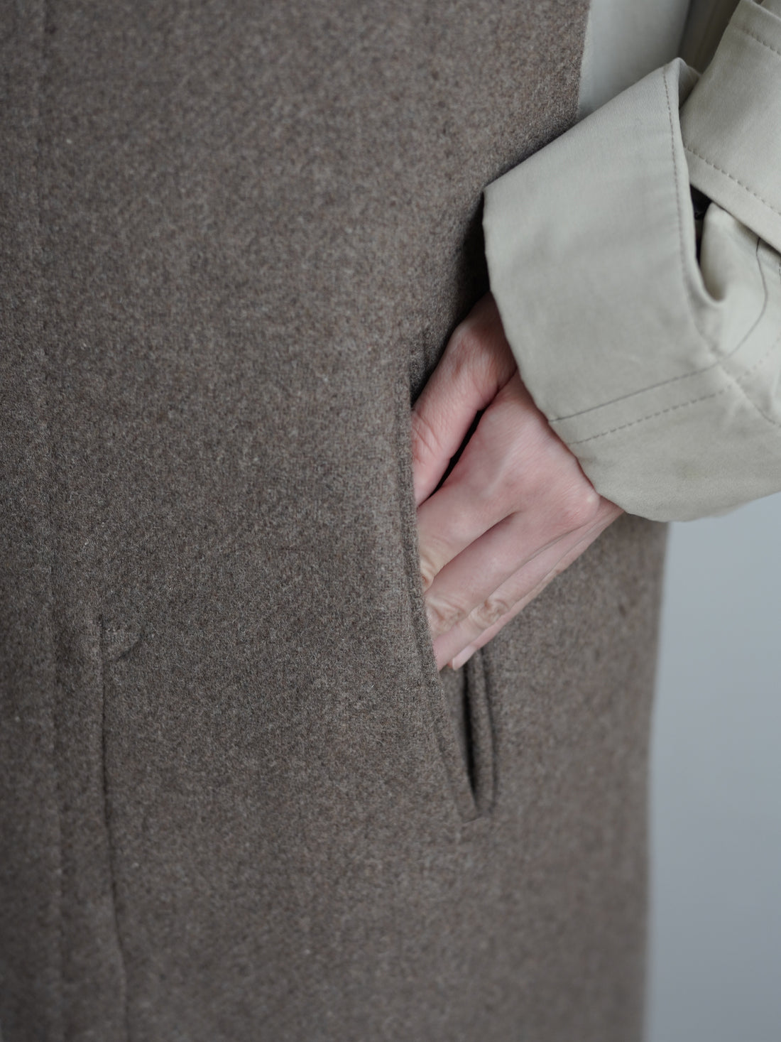 VICTOIRE Wool Blend Long Vest・Taupe