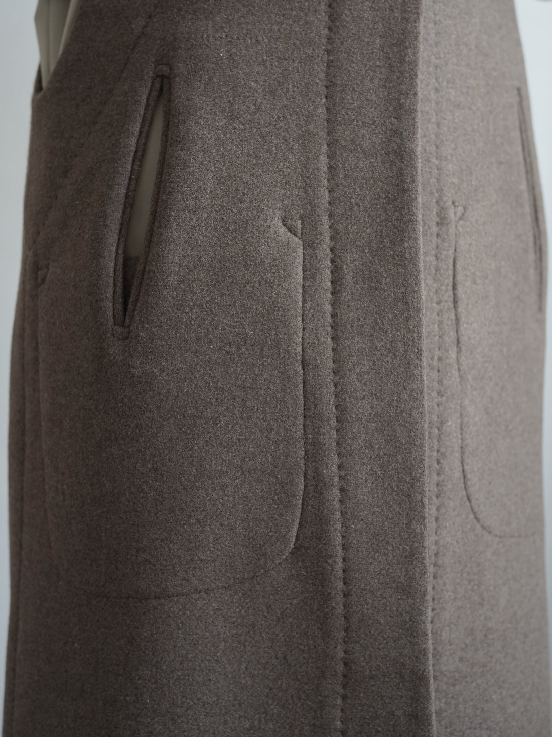VICTOIRE Wool Blend Long Vest・Taupe