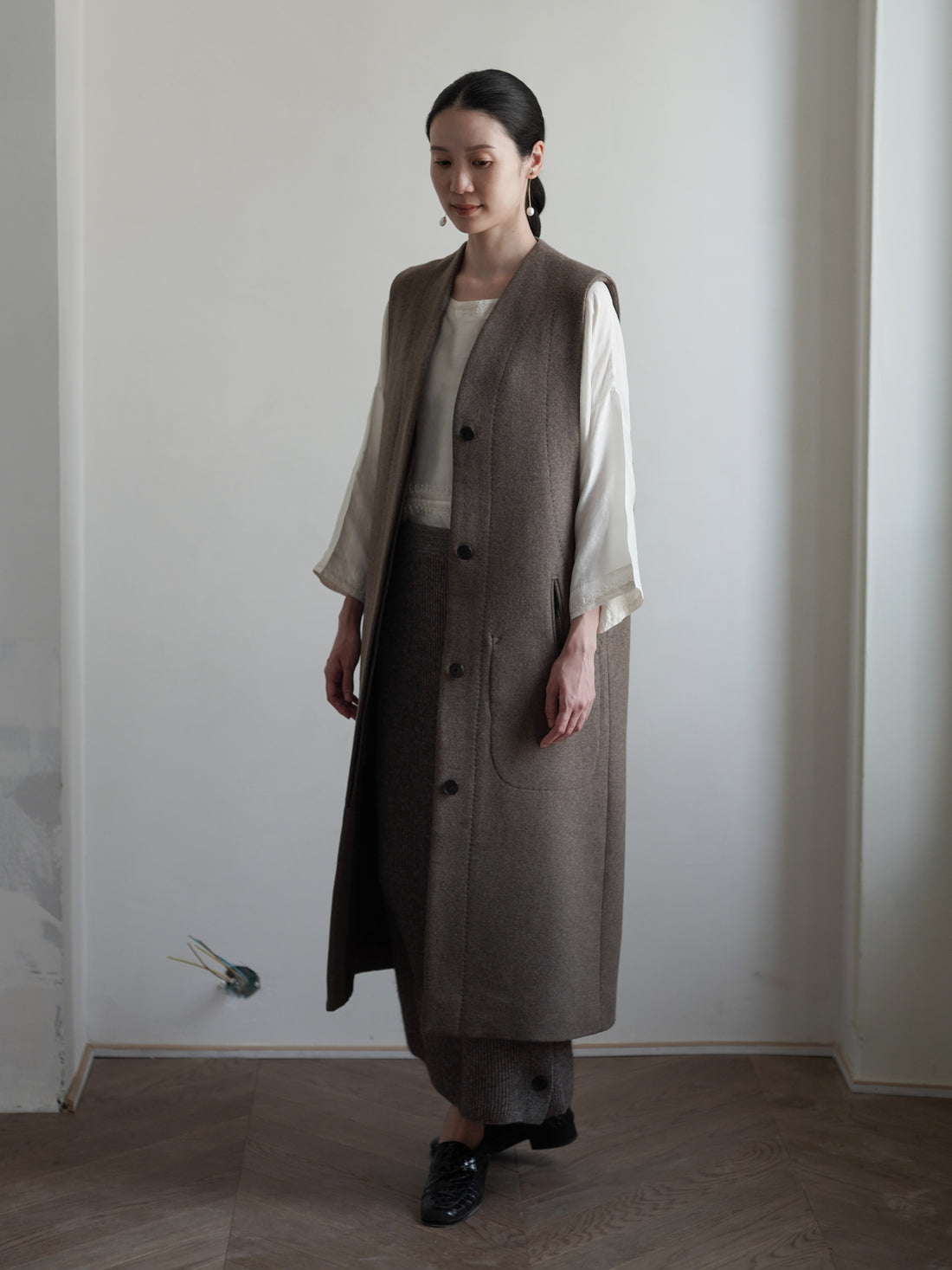 VICTOIRE Wool Blend Long Vest・Taupe