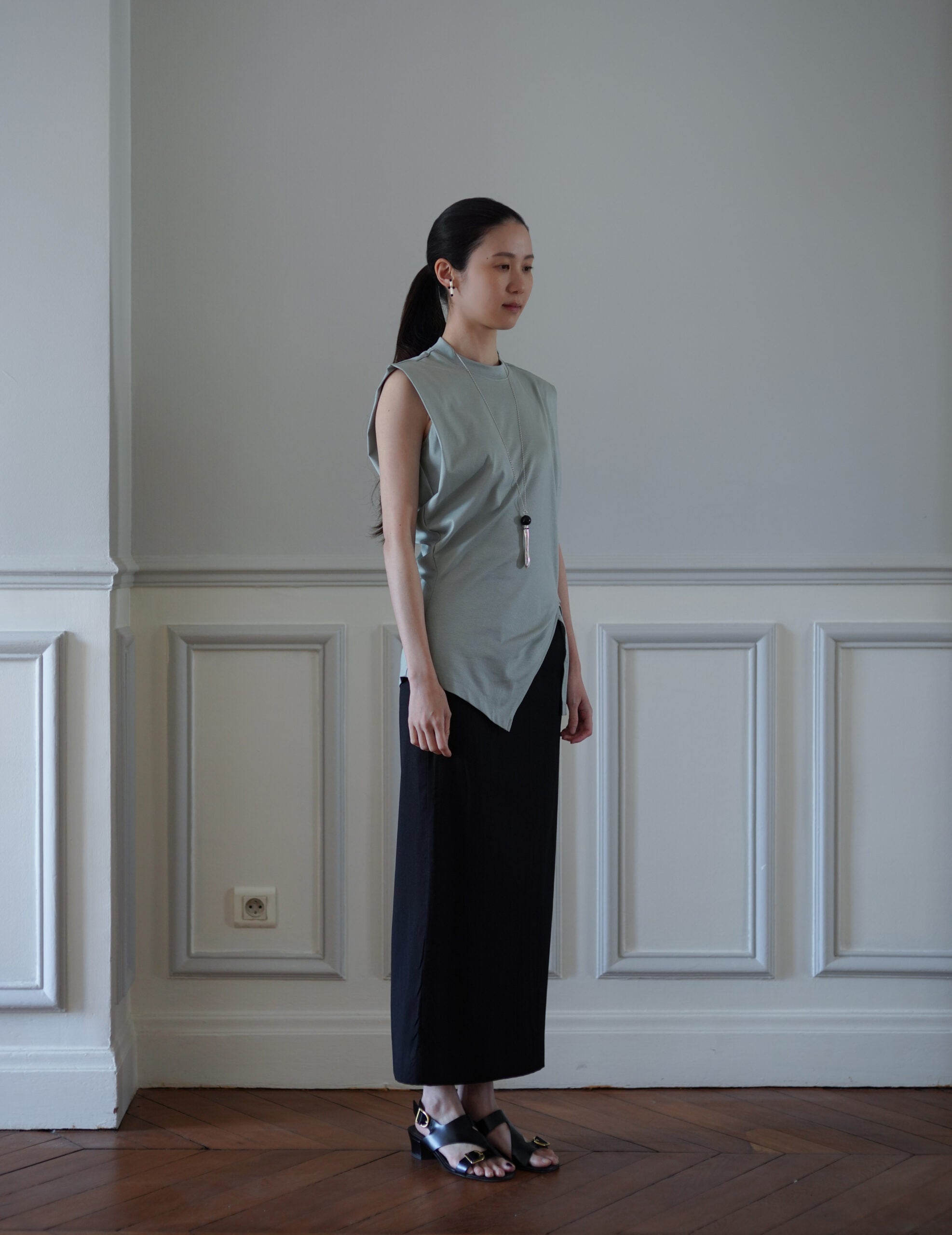 Cotton Jersey Asymmetric Sleeveless Top・Grey