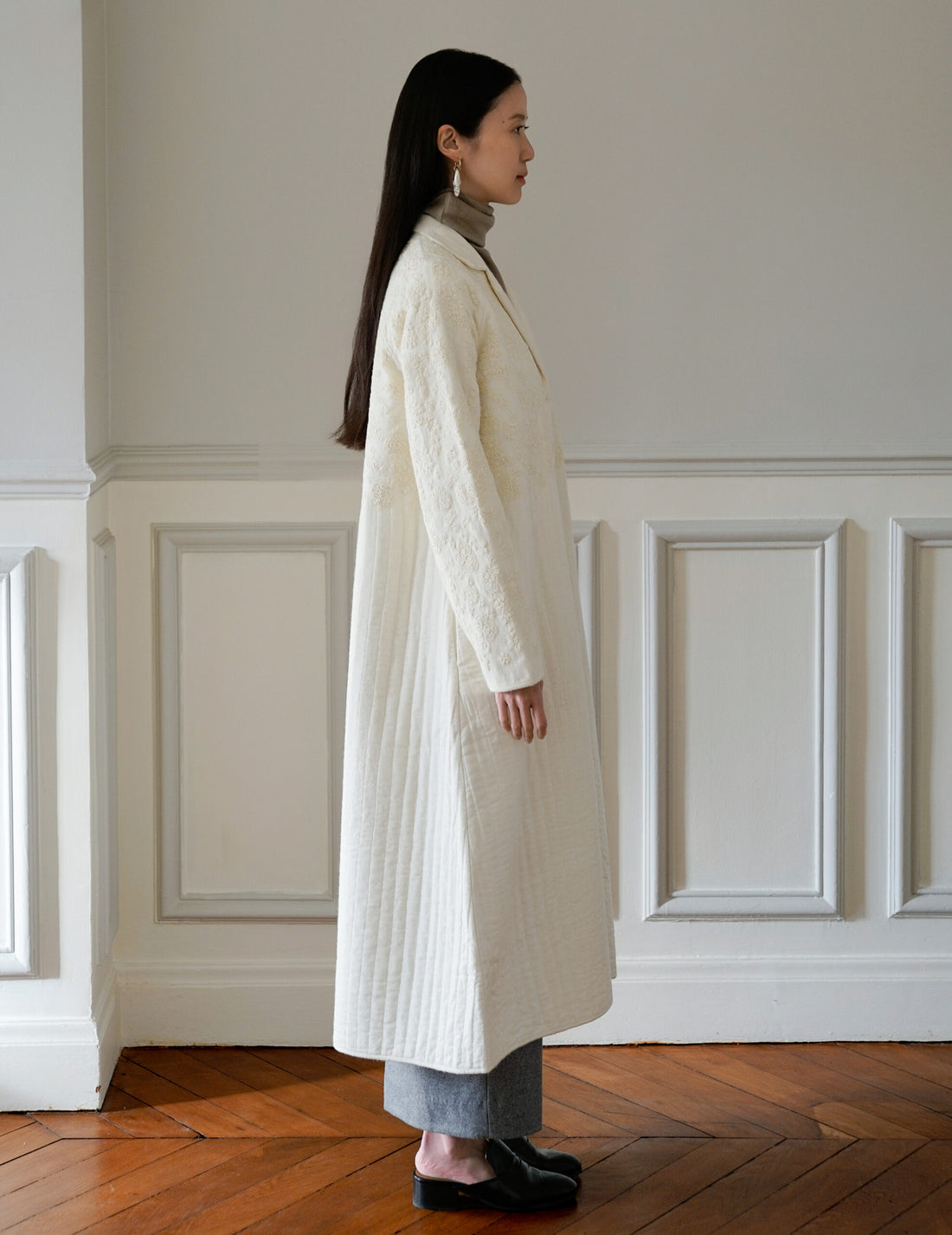 RITA Quilted Coat with Blossom Embroidery ・ Ivory