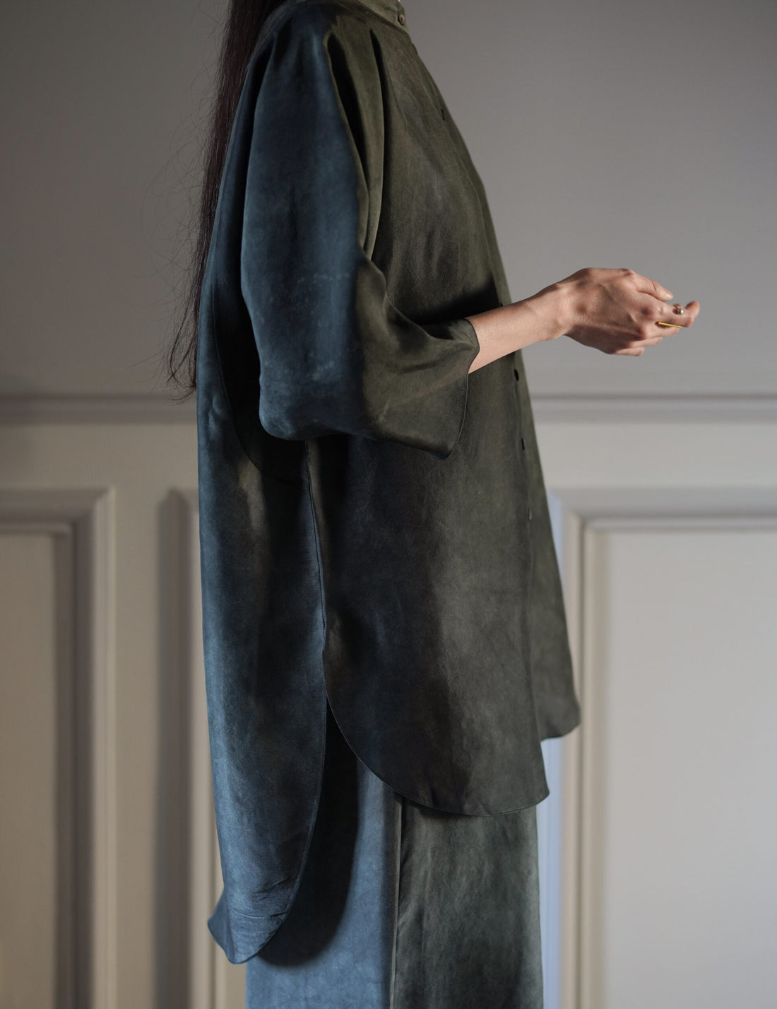 Salome 真絲襯衫・煙藍色