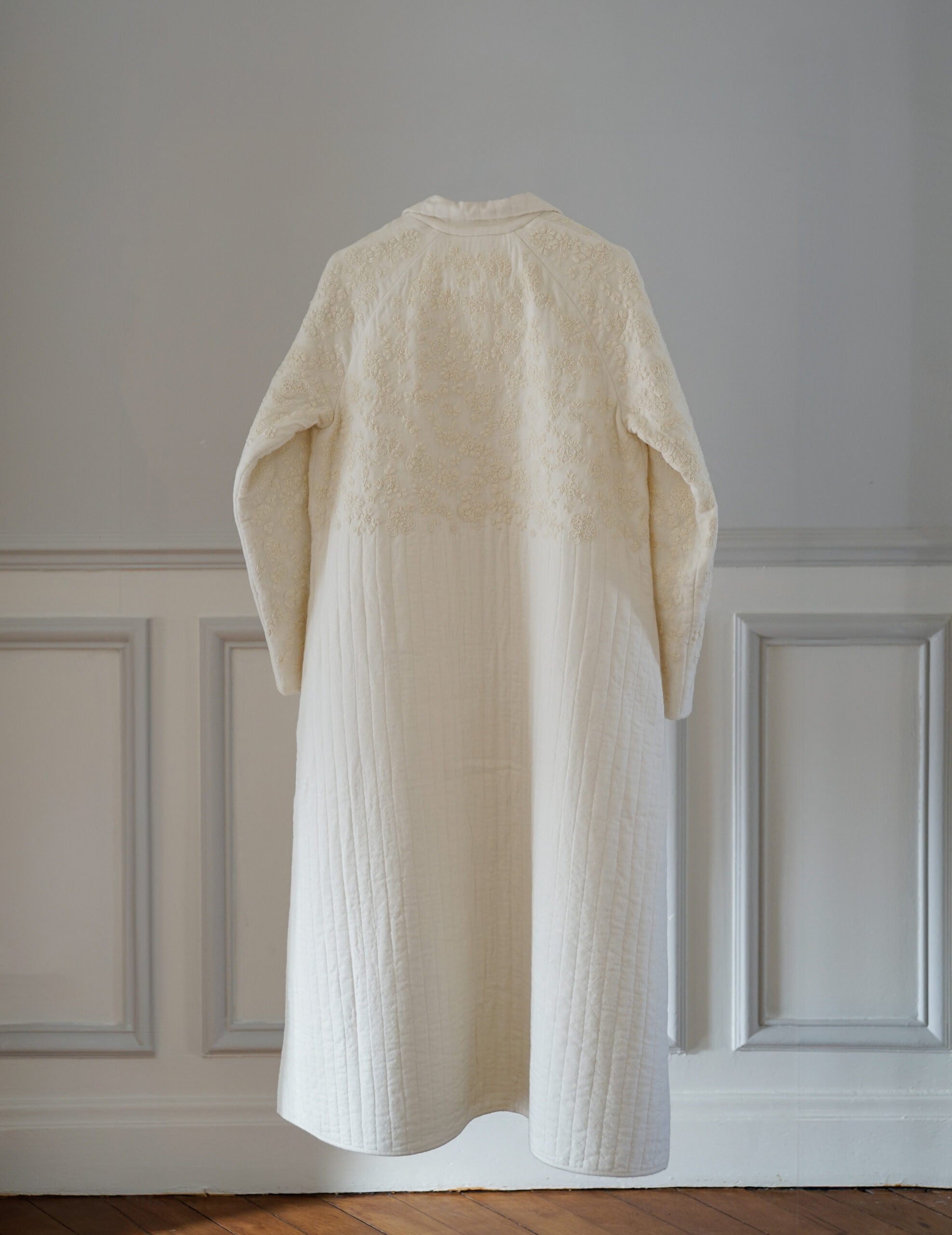 RITA Quilted Coat with Blossom Embroidery ・ Ivory