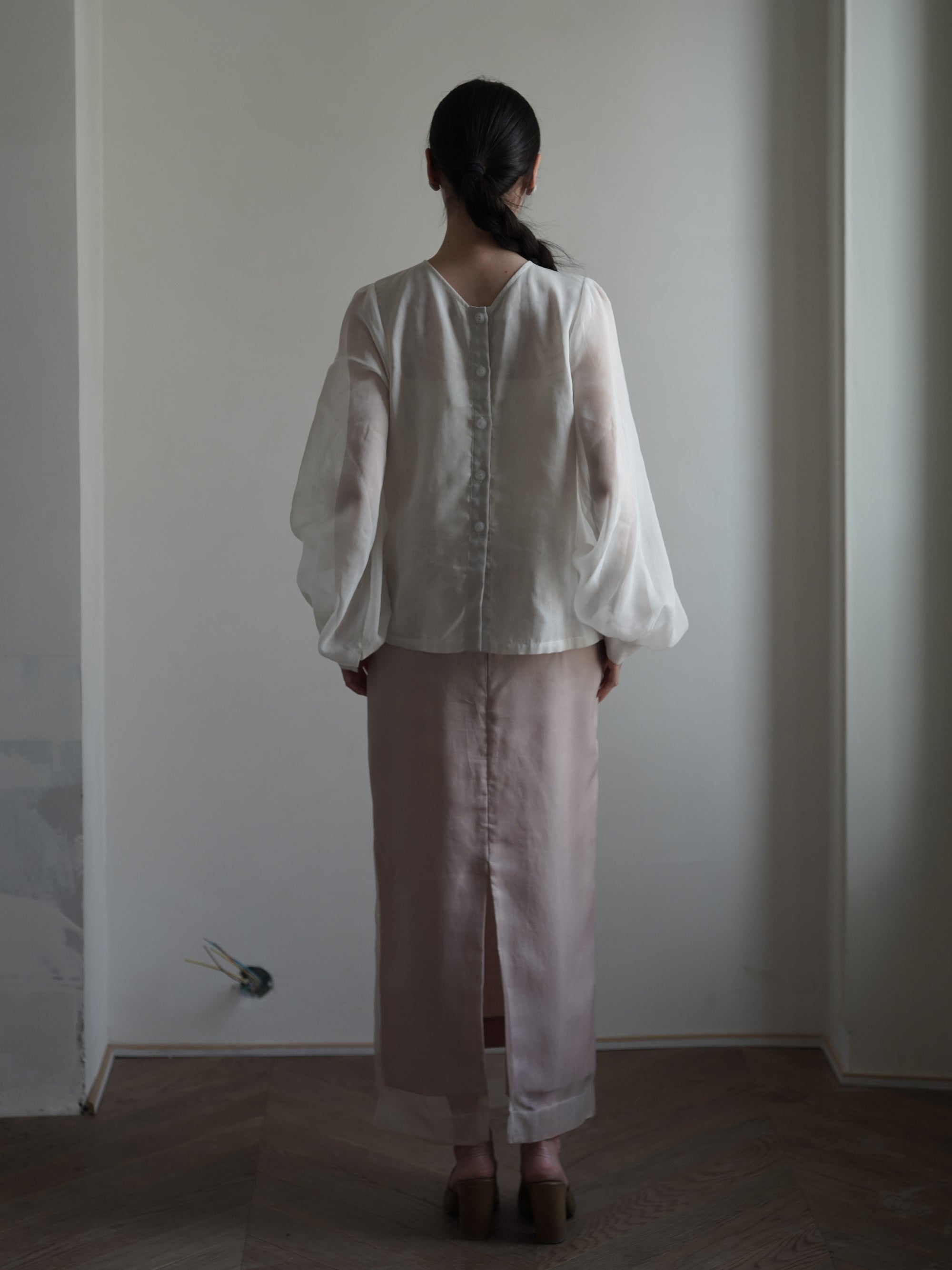 Reversible Puff Sleeve Top・Beige
