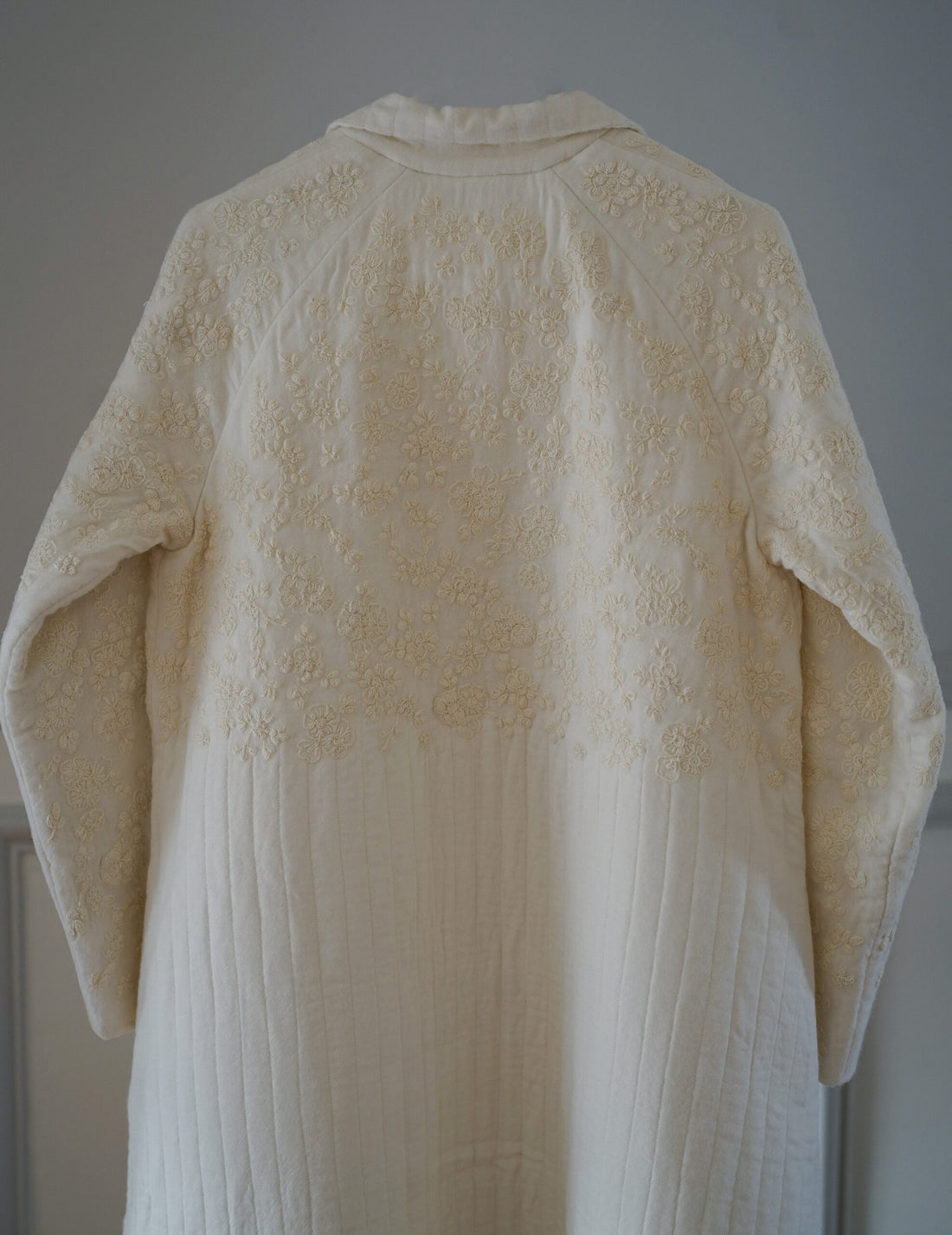 RITA Quilted Coat with Blossom Embroidery ・ Ivory