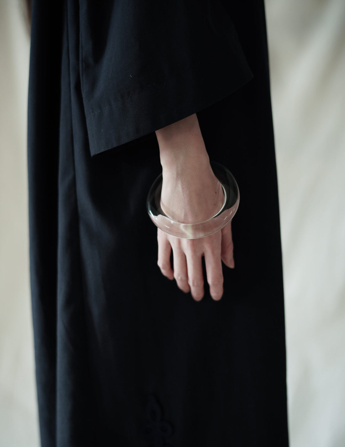 Glassy Tube Bangle・Clear