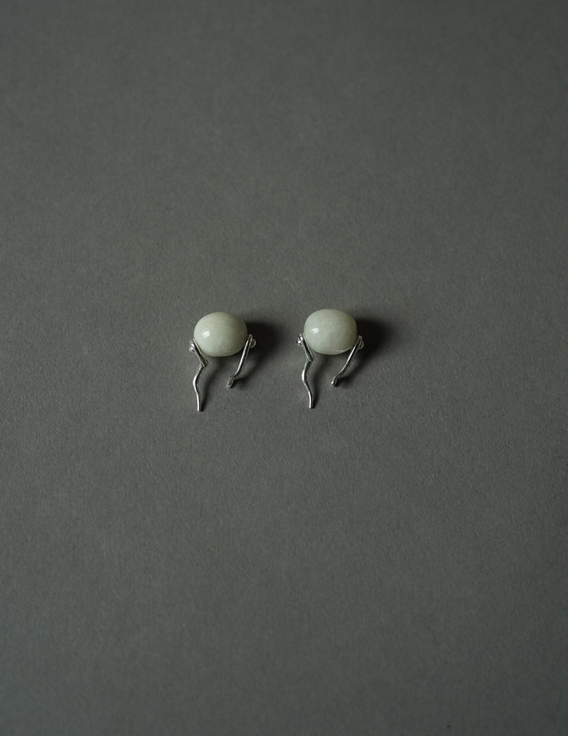 石質橢圓耳環・白長石