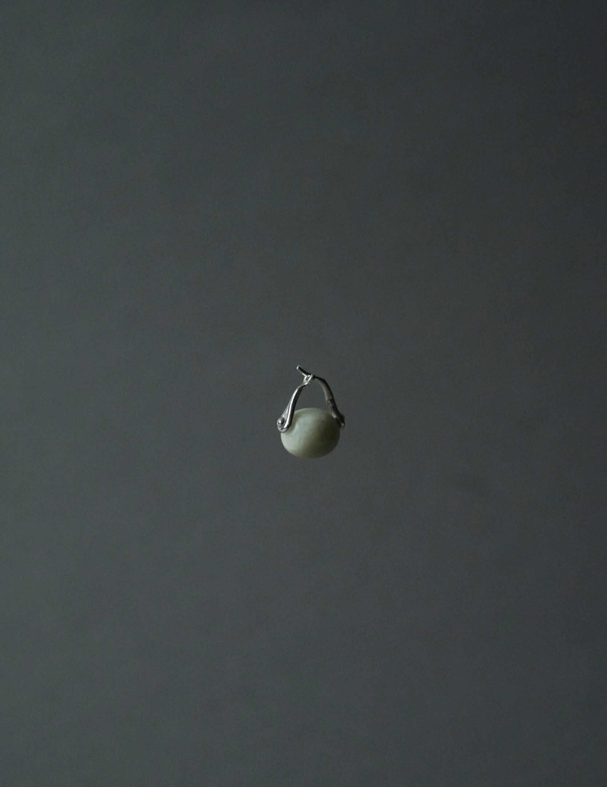 石質橢圓耳環・白長石