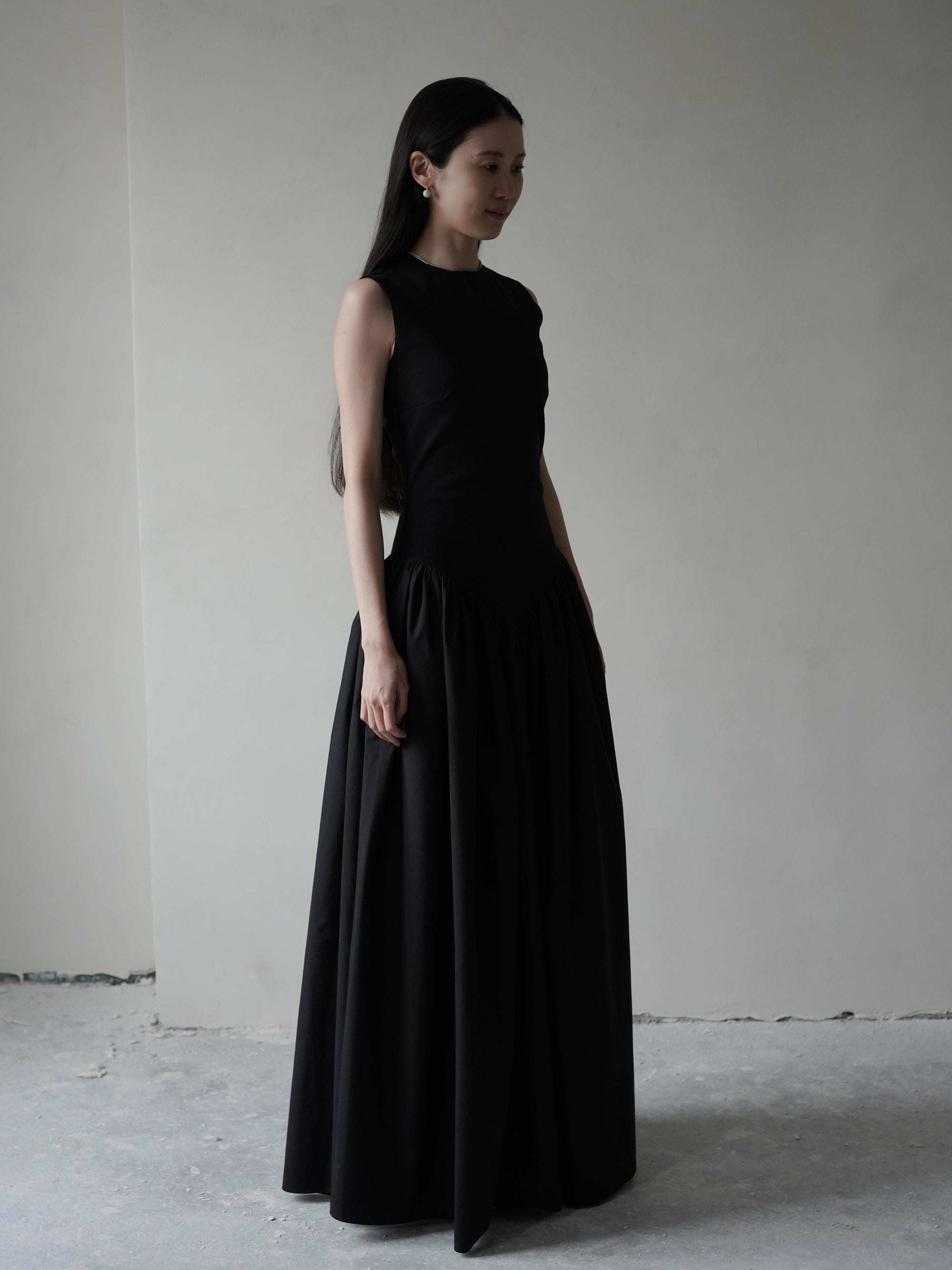 Puffed Dress・Black