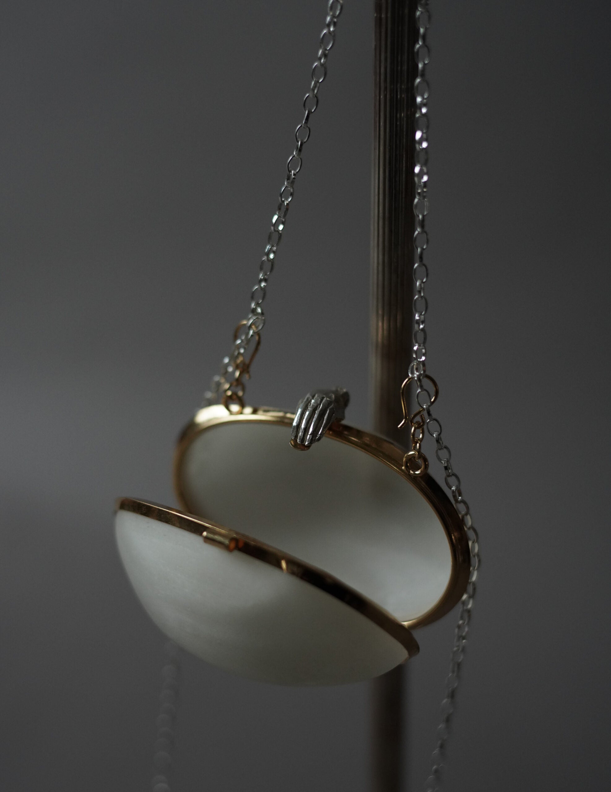 Pre-Order｜Limosnera Box Pendant Necklace