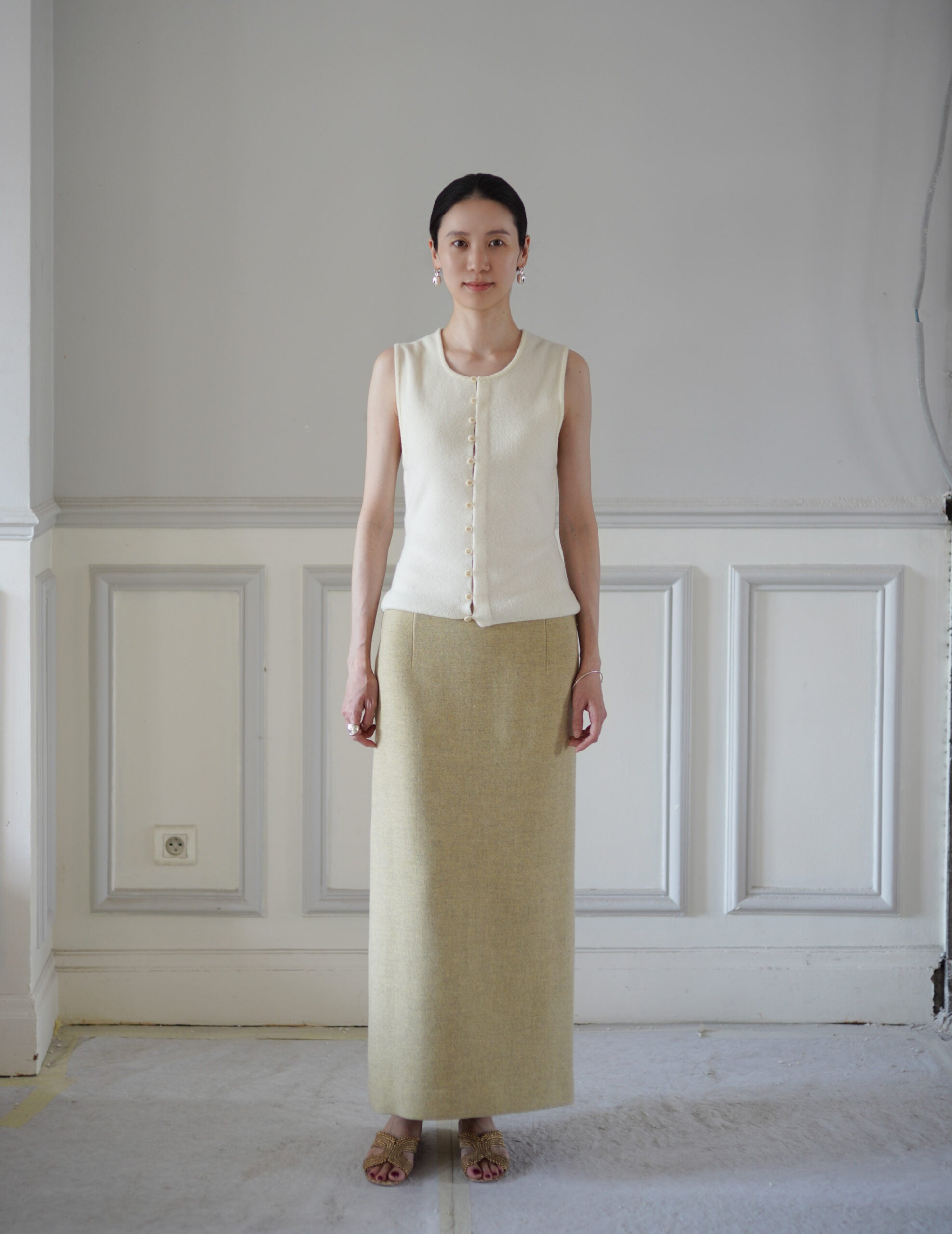 Button Down Sleeveless Knit Top・Ivory