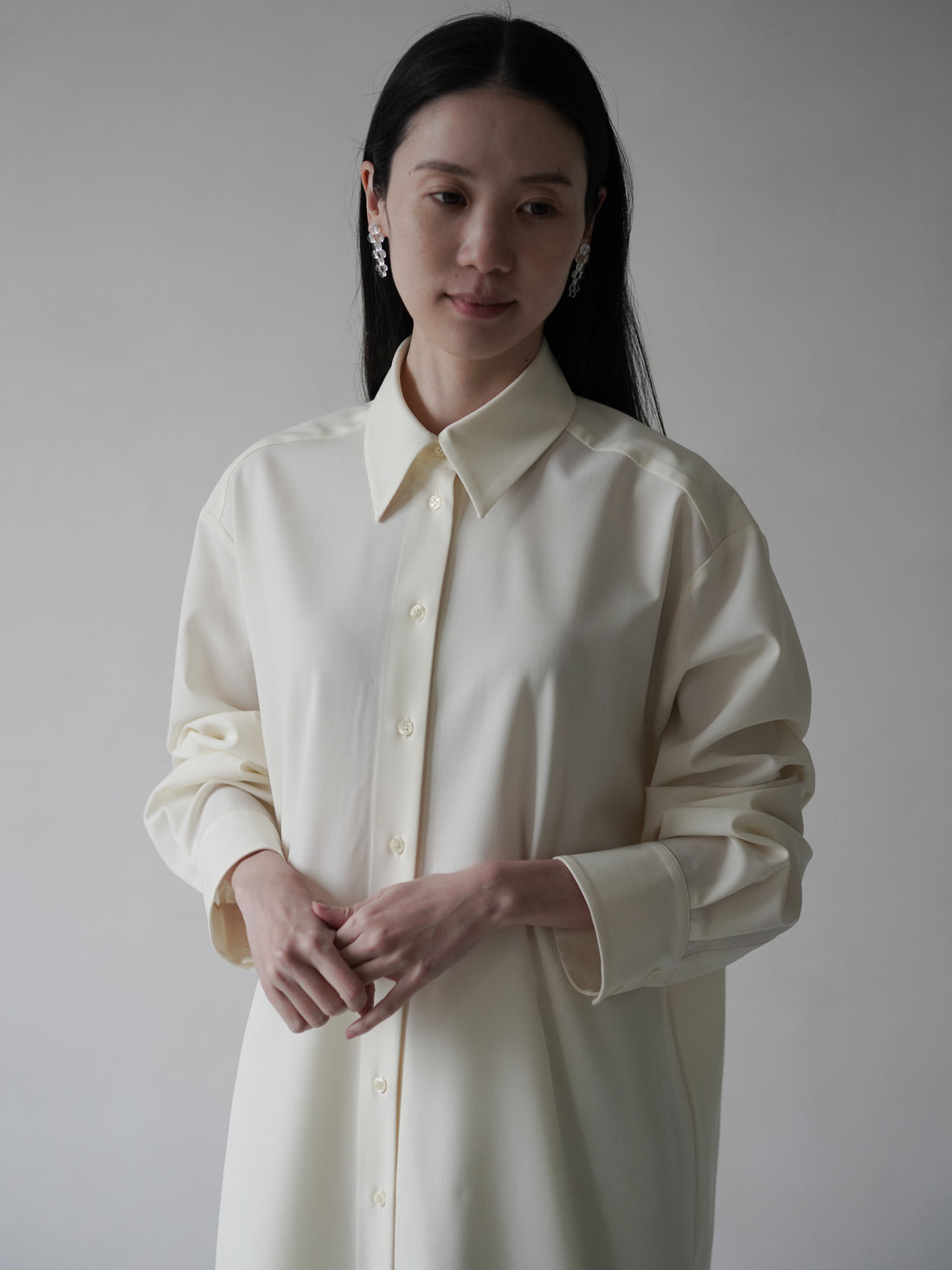 Gather Shirt Dress with Ribbon・Ivory