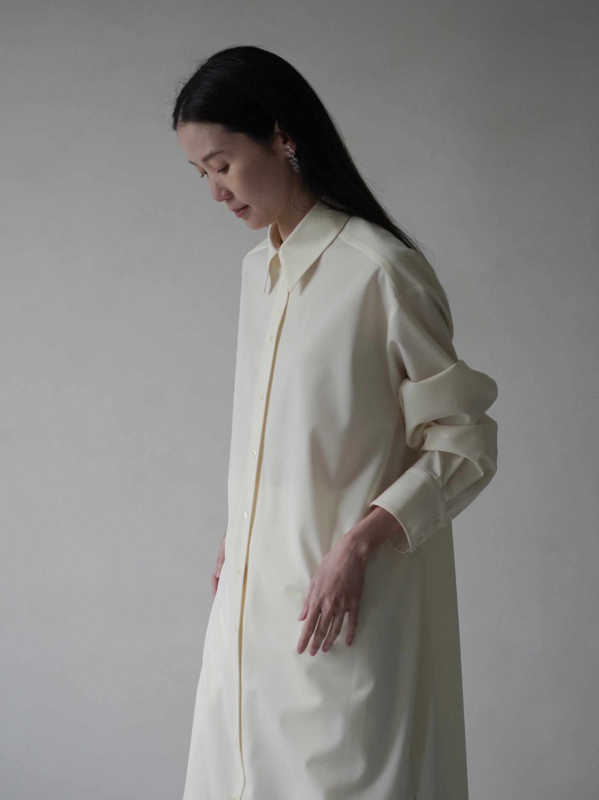 Gather Shirt Dress with Ribbon・Ivory