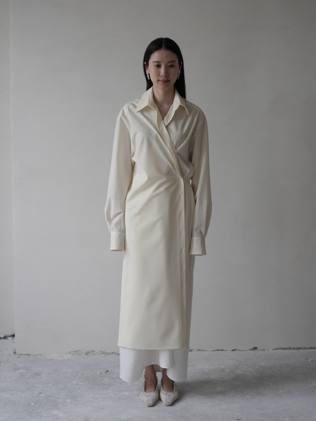 Gather Shirt Dress with Ribbon・Ivory