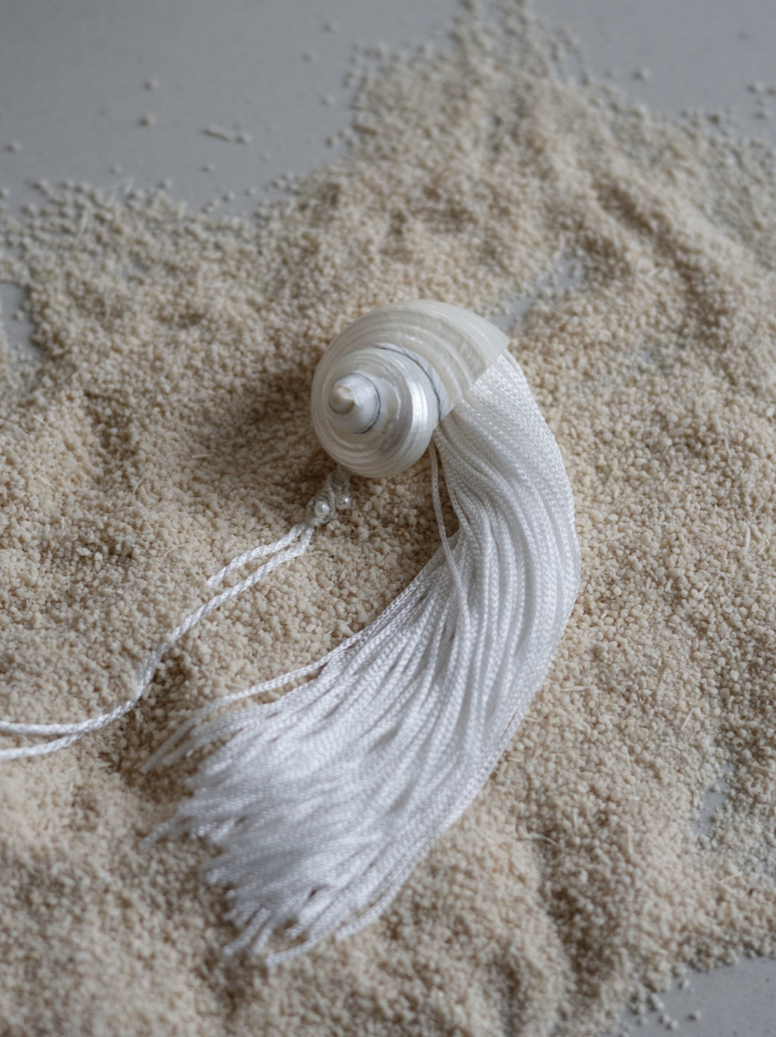 Bespoke Shell Tassel Necklace・White