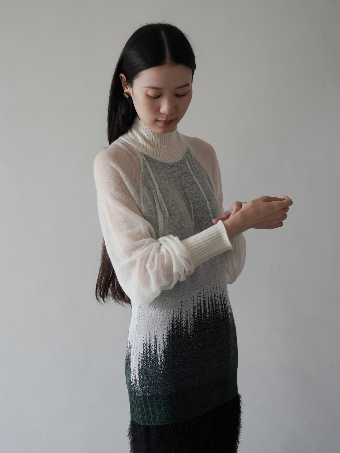 Sheer Jacquard High Neck Knit Top・Green