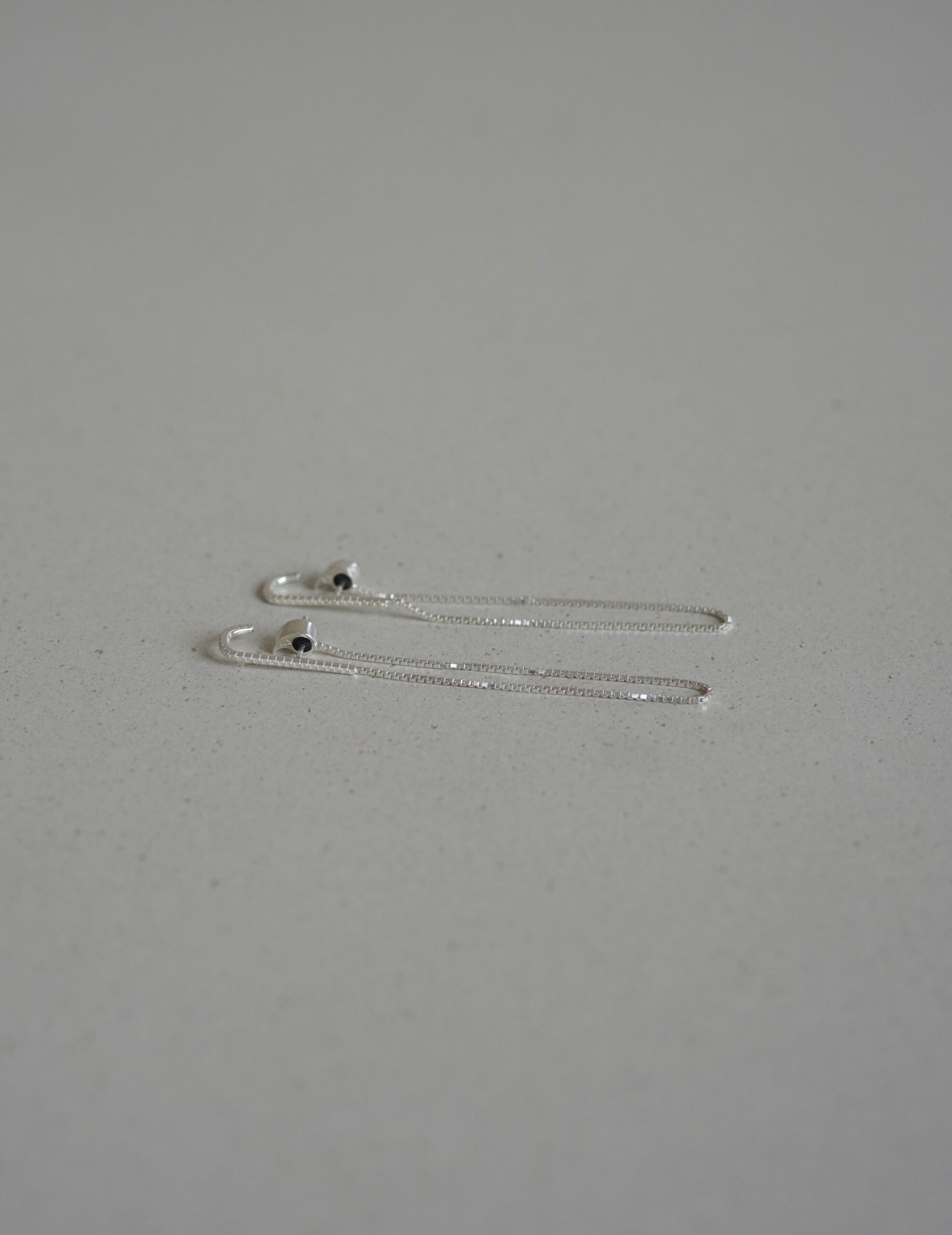 CURRENTS 長鍊耳環・銀