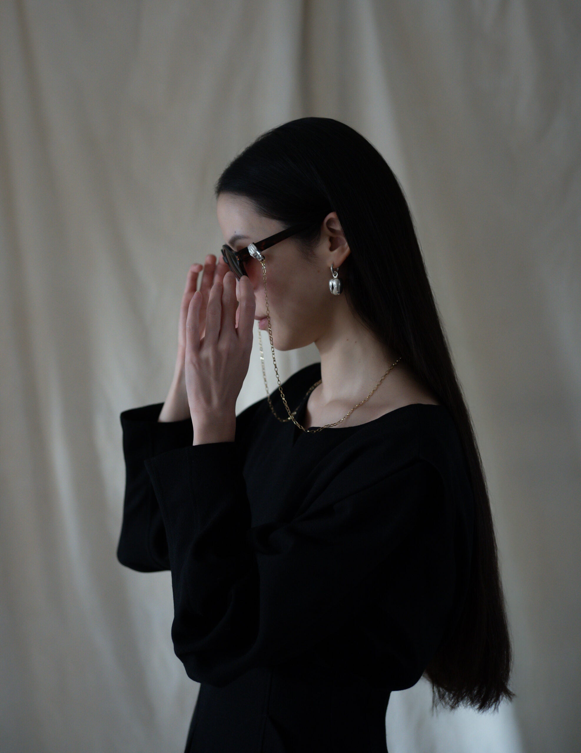 Holding Hands Eyewear Chain