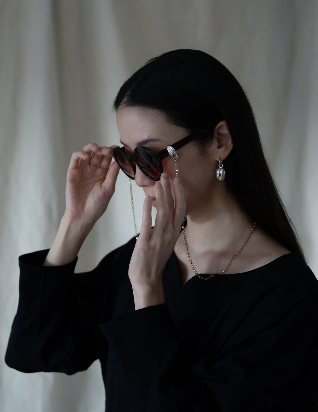 Holding Hands Eyewear Chain