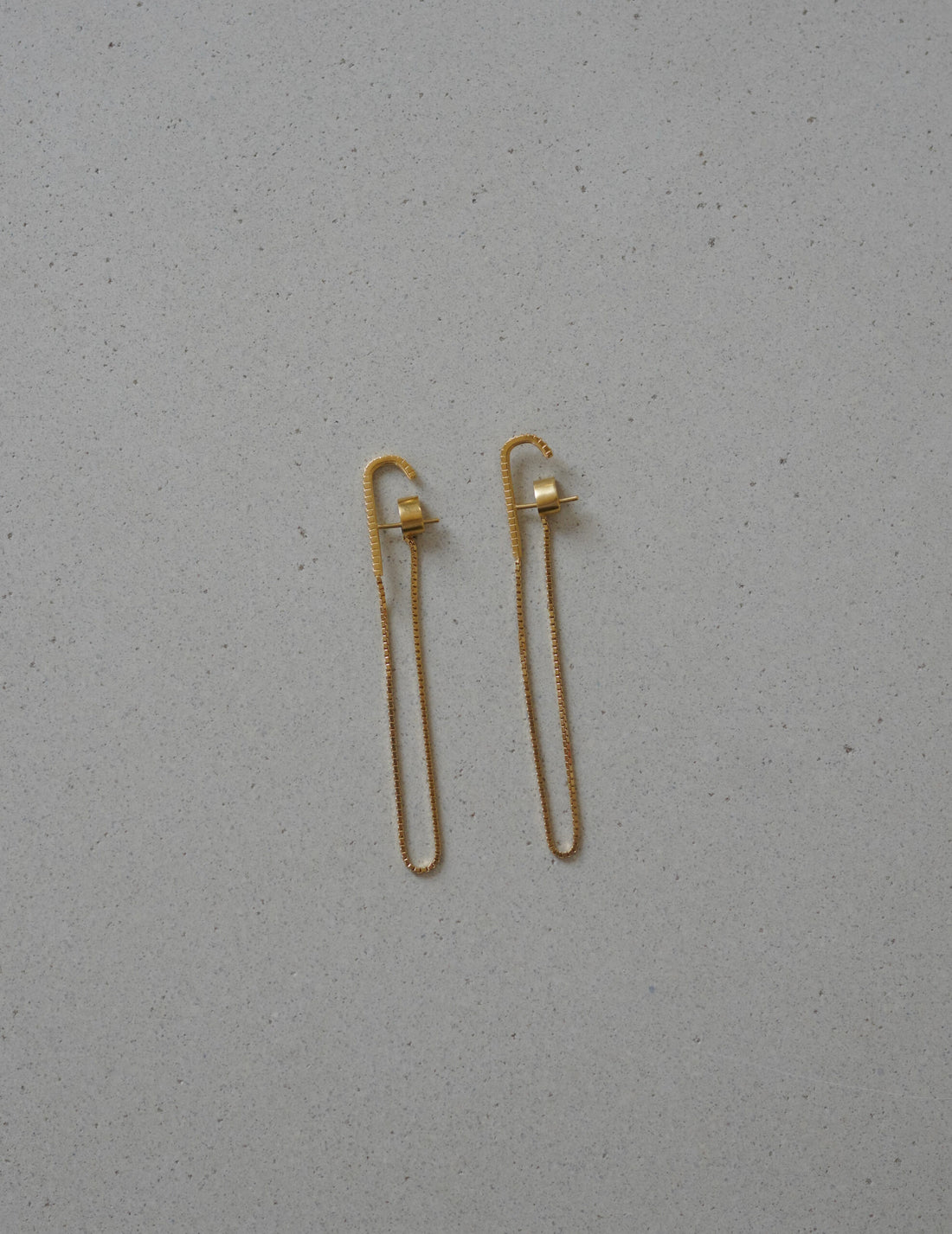 CURRENTS 長鍊耳環・金