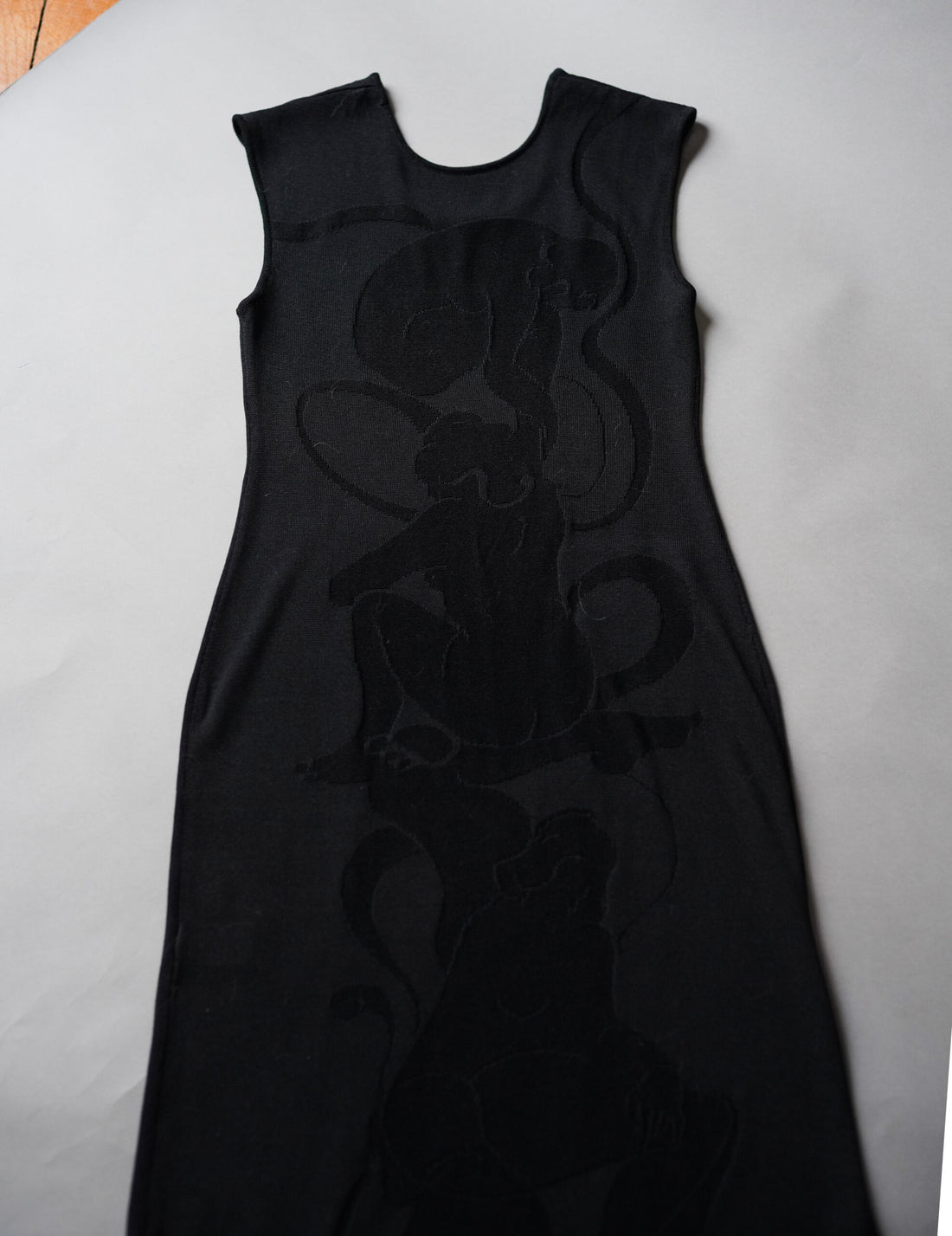 Woman Figure Knitted Dress・Black