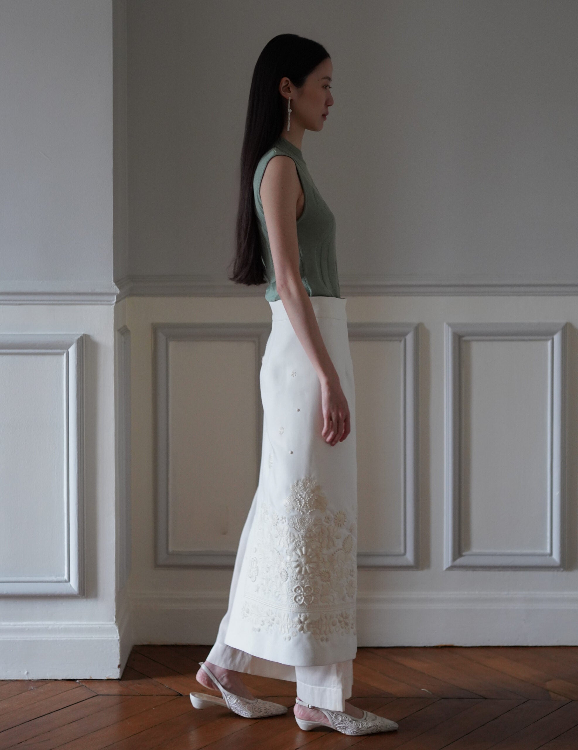 Woman Figure Sleeveless Knitted Top・Lake Green (Exclusive Color)