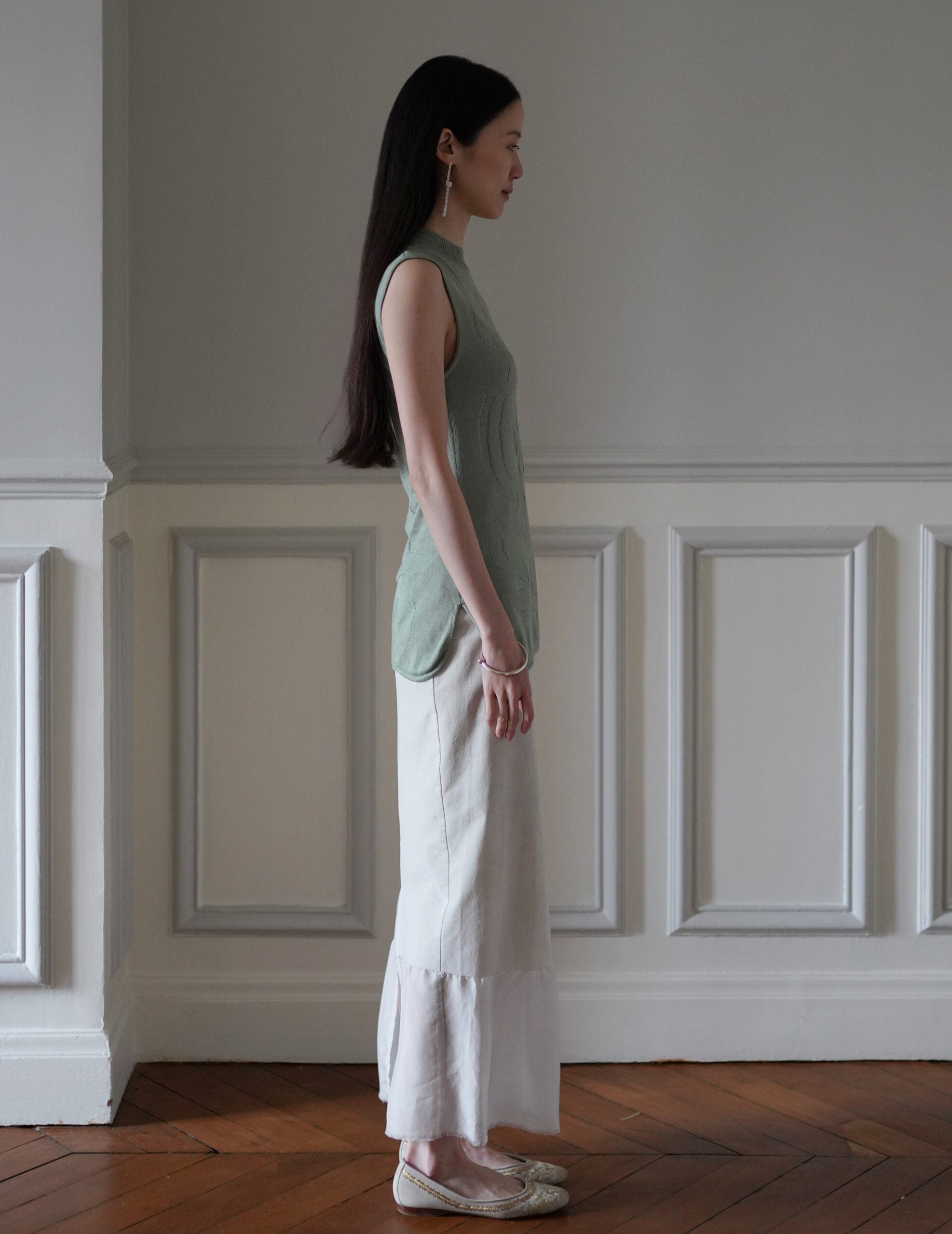 Woman Figure Sleeveless Knitted Top・Lake Green (Exclusive Color)