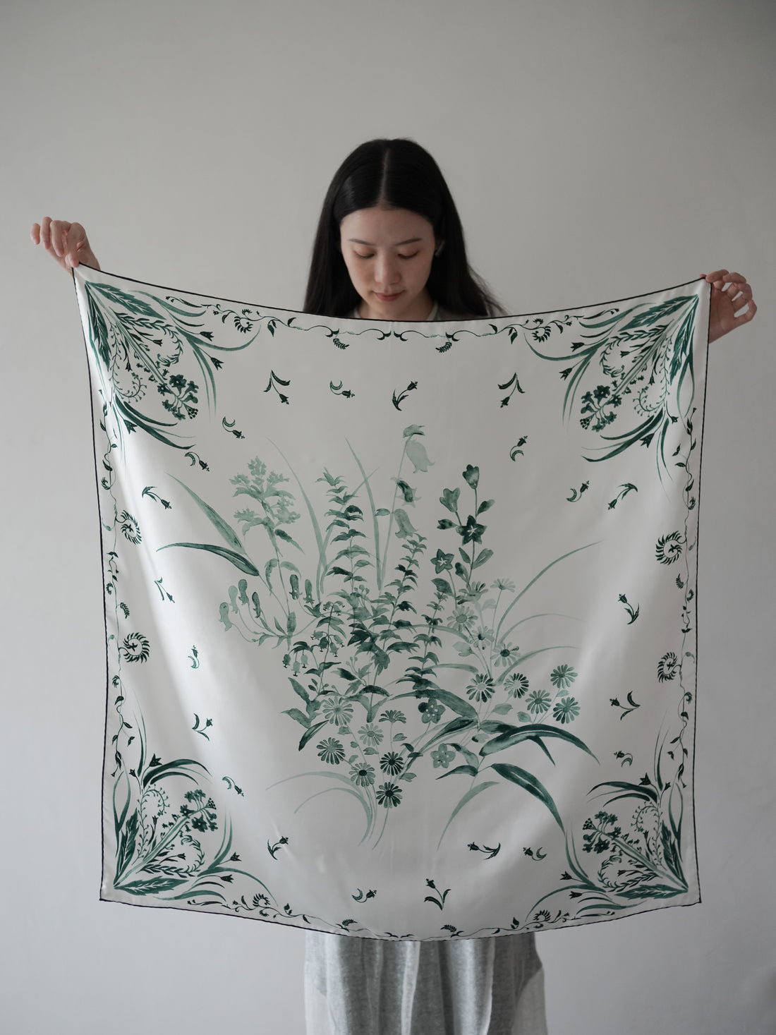 Hand Printed Silk Scarf・Green