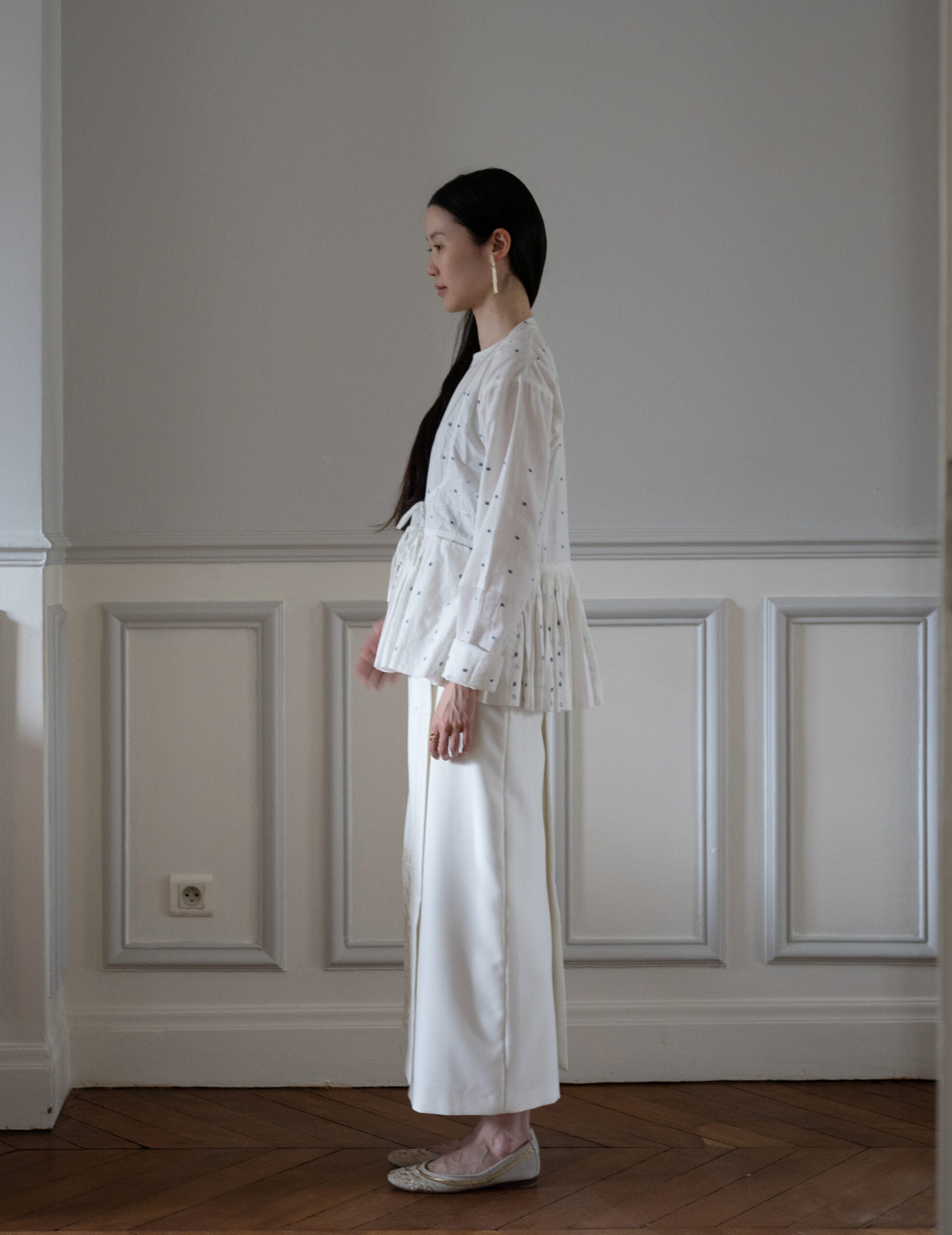 Neelem 開襟綁帶上衣