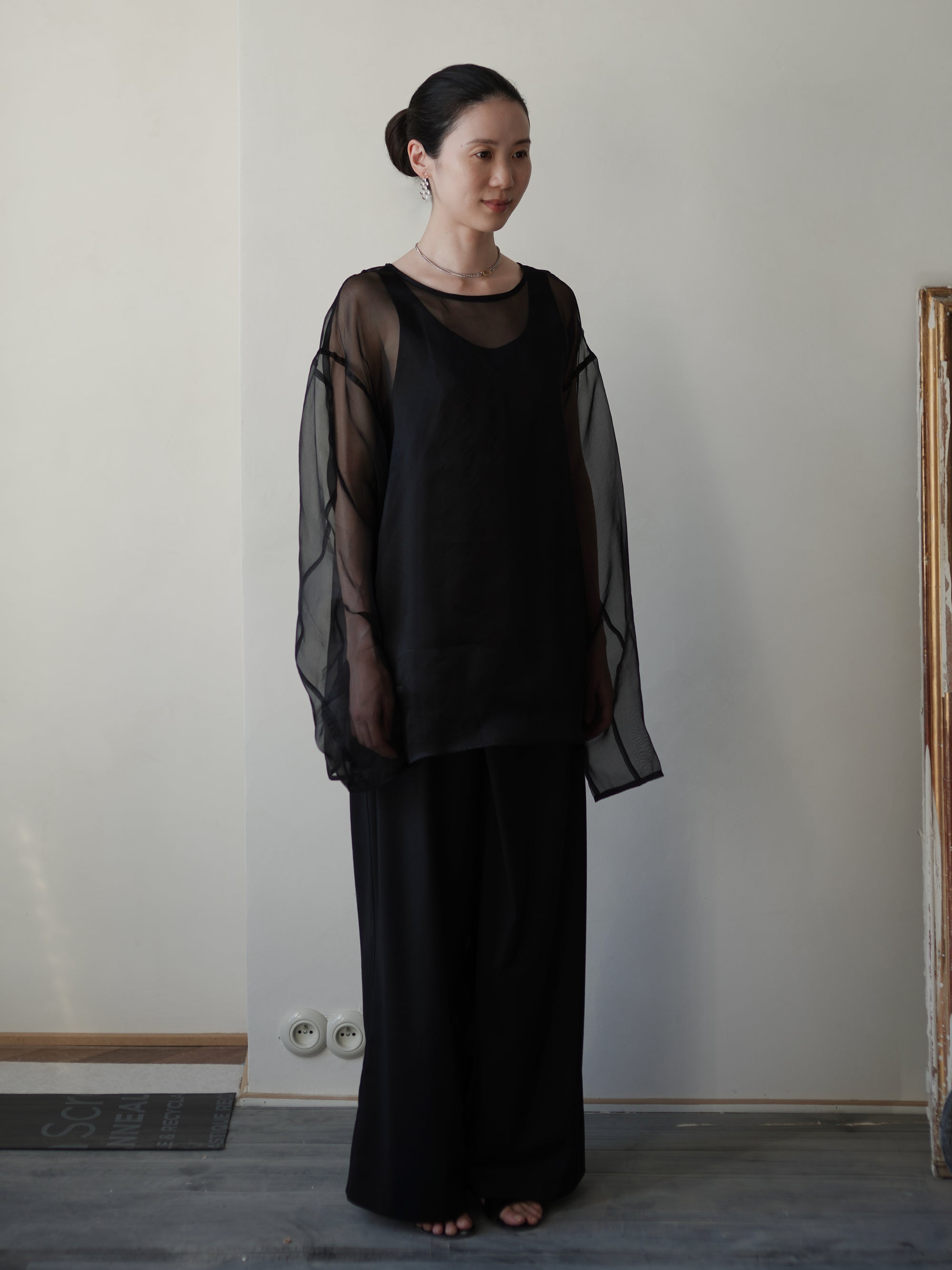 Orielle 真絲歐根紗罩衫套裝・黑色