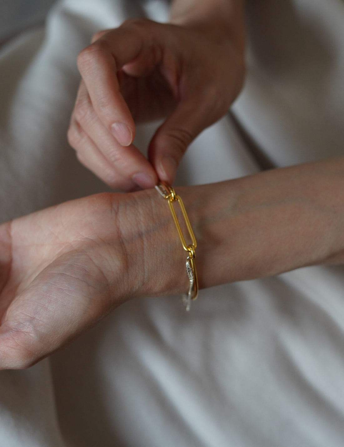 CURRENTS Wrist Band・Mixed Metals