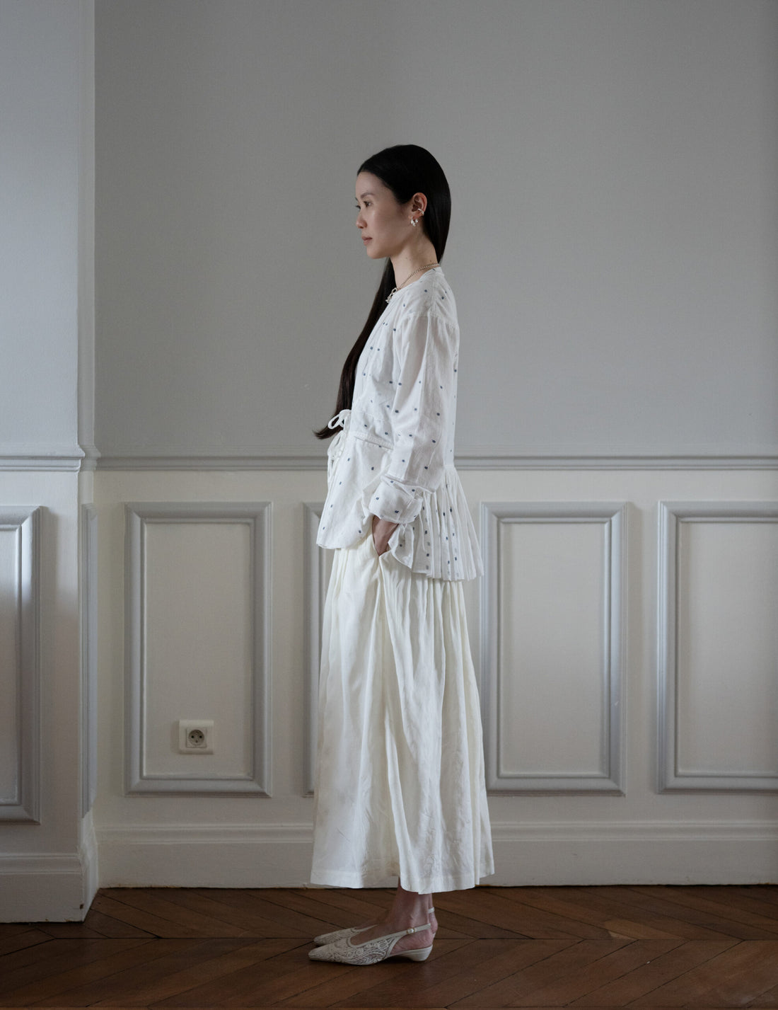 Neelem 開襟綁帶上衣