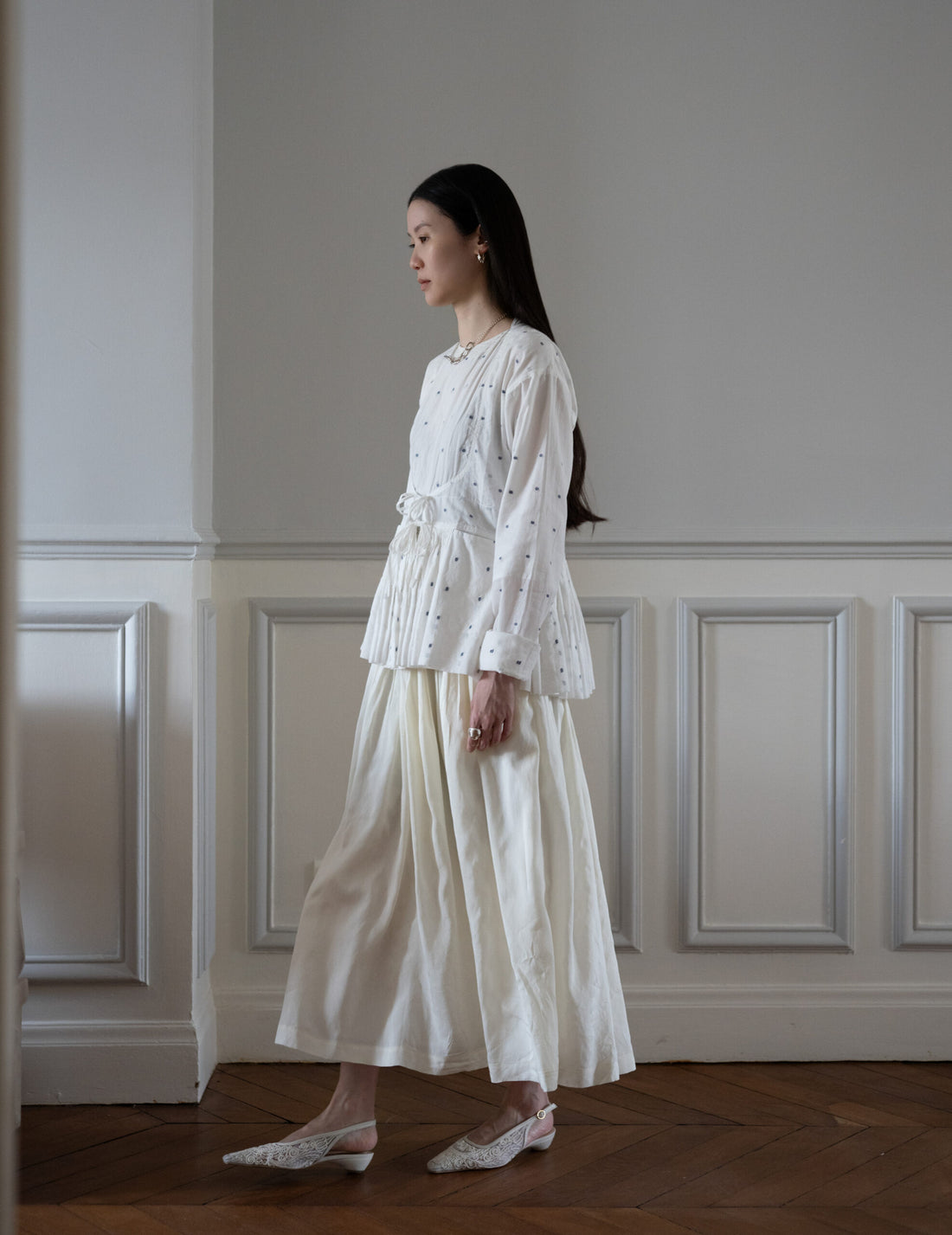 Neelem 開襟綁帶上衣