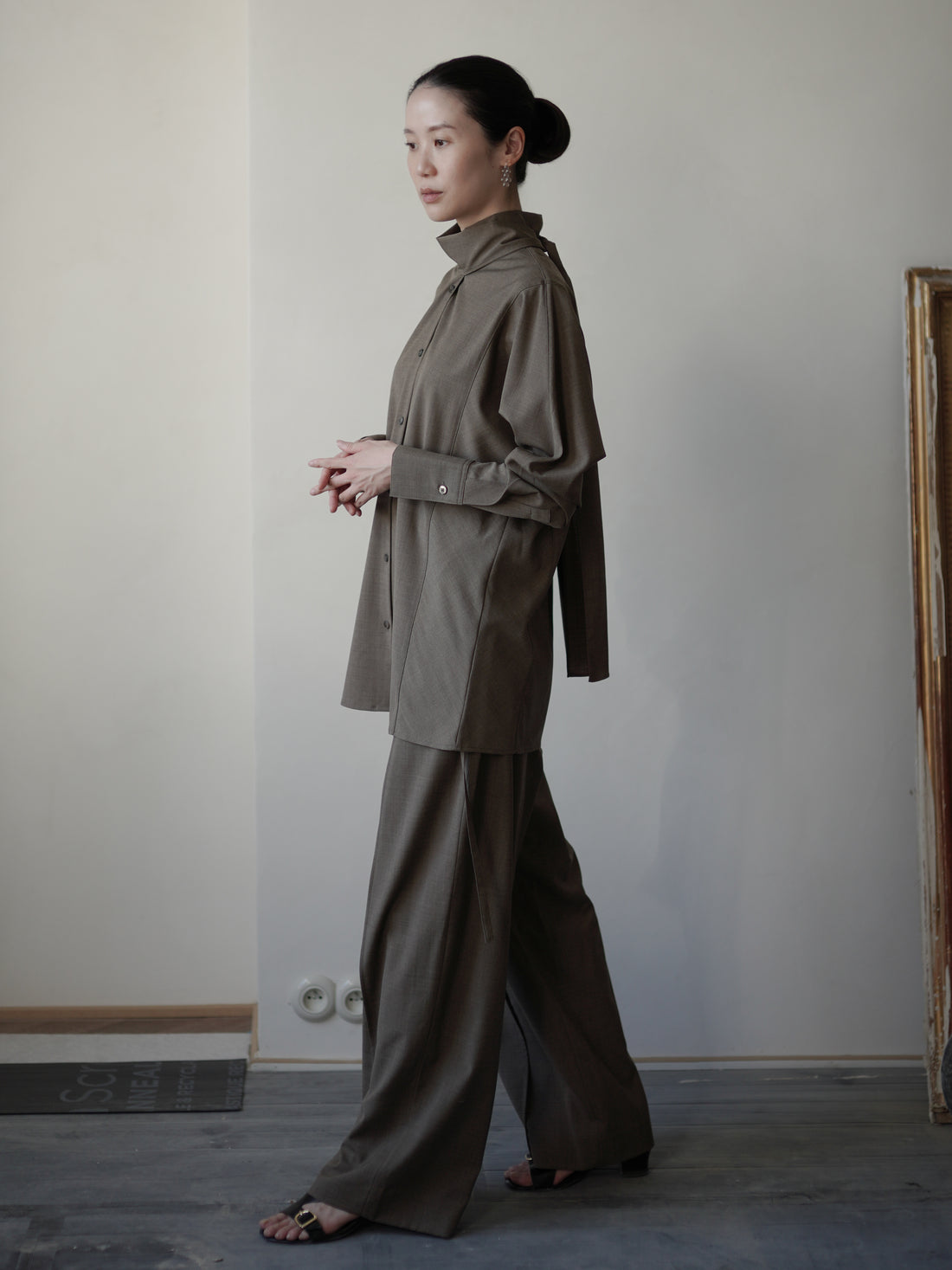 Straight Wool Blend Trousers・Brown