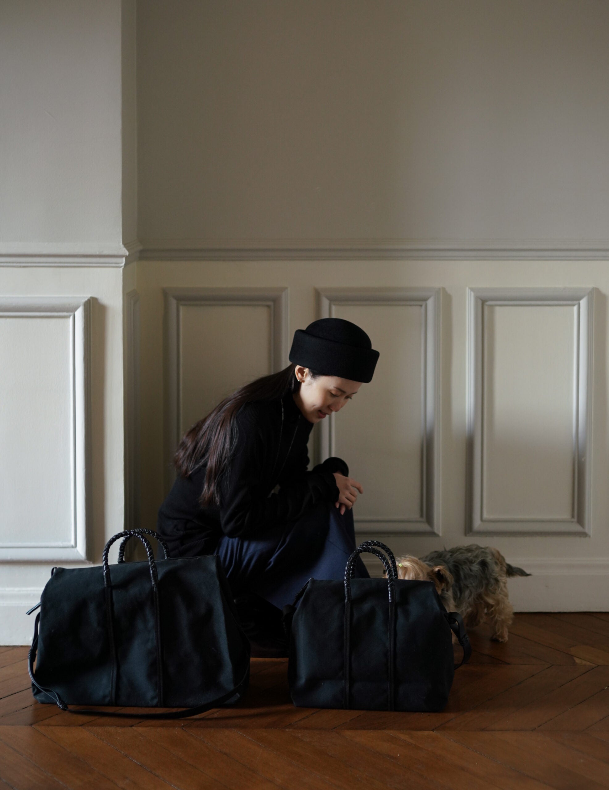 Woven Duffel Bag．Black