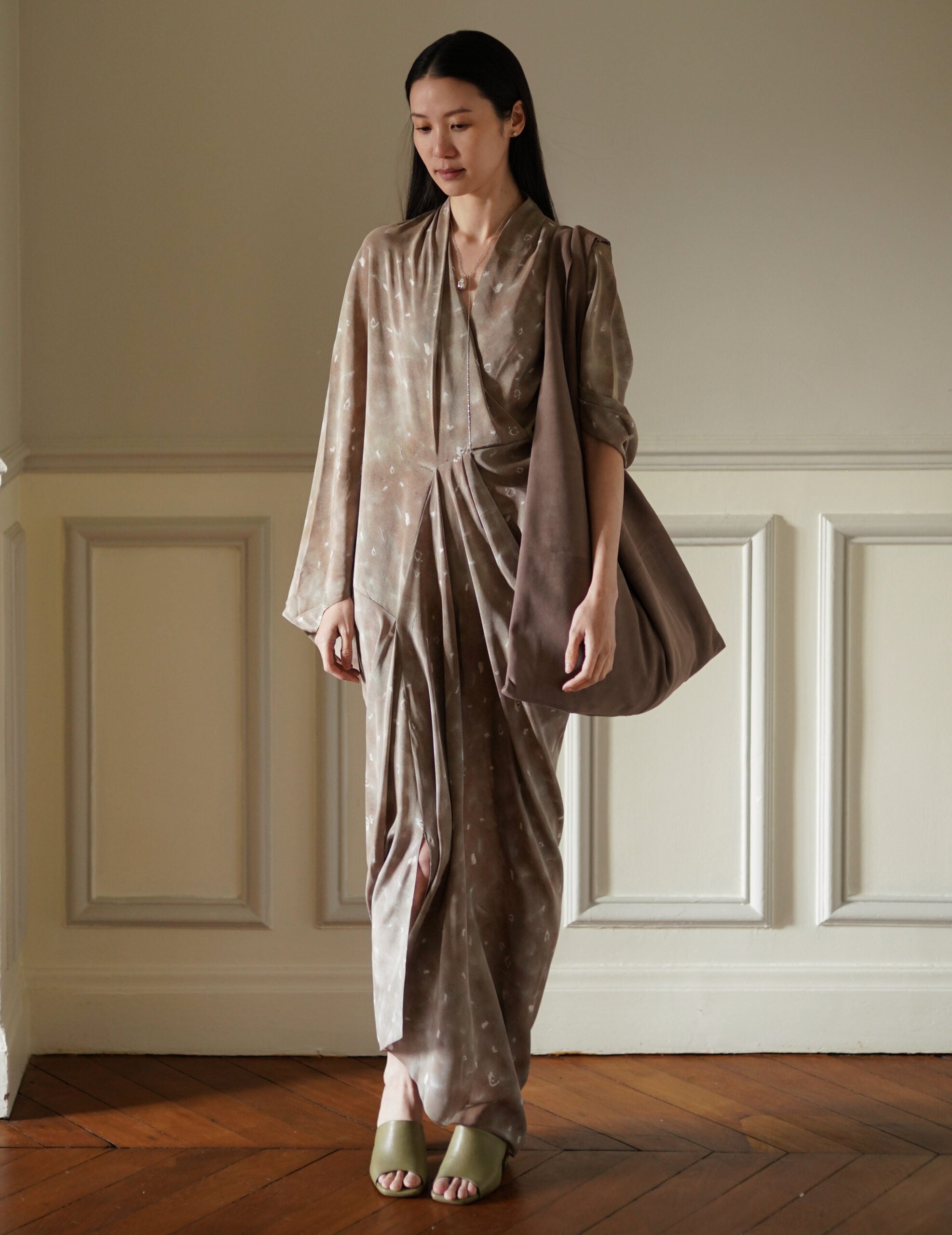 U Bag 麂皮手提包・藕紫色