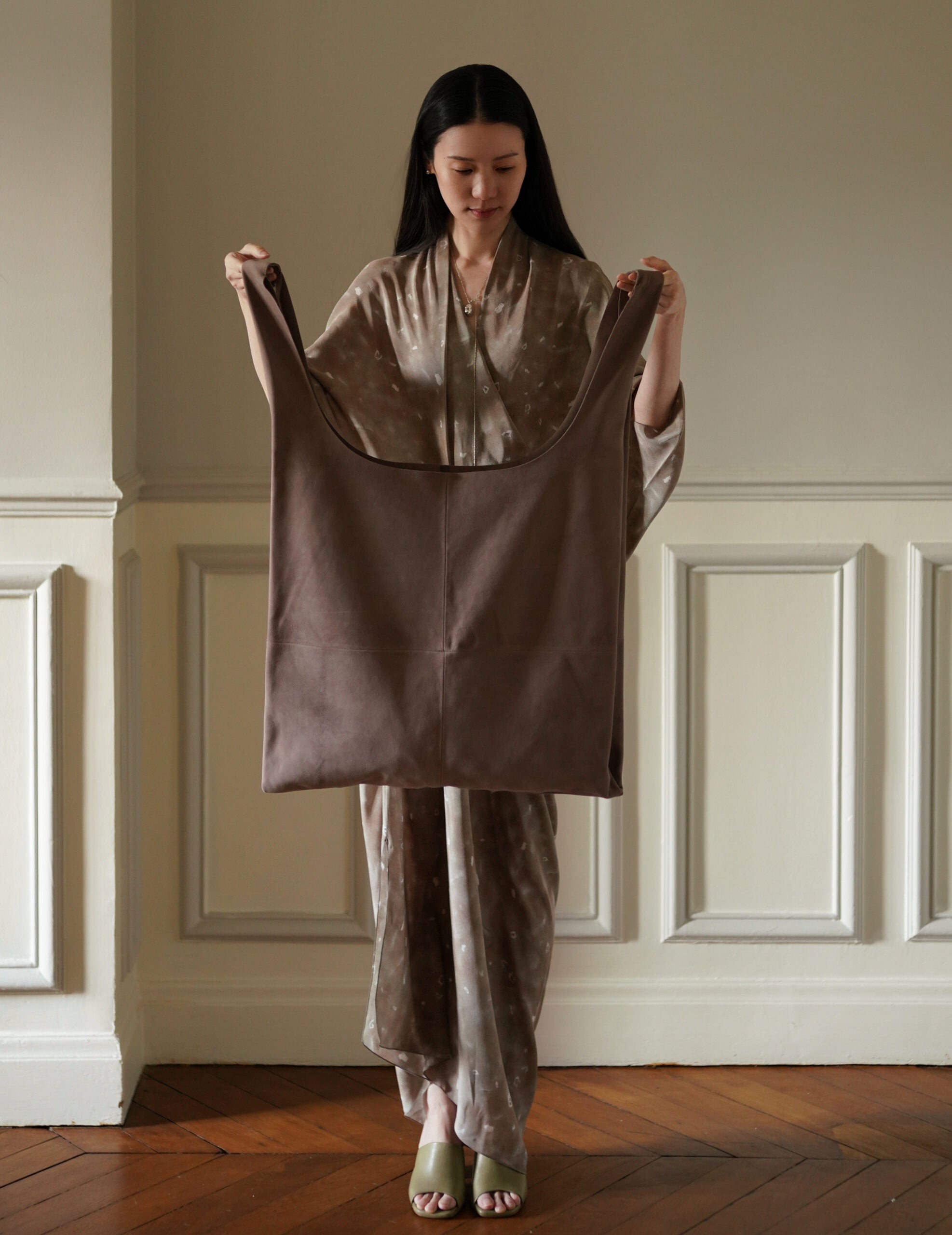 U Bag 麂皮手提包・藕紫色