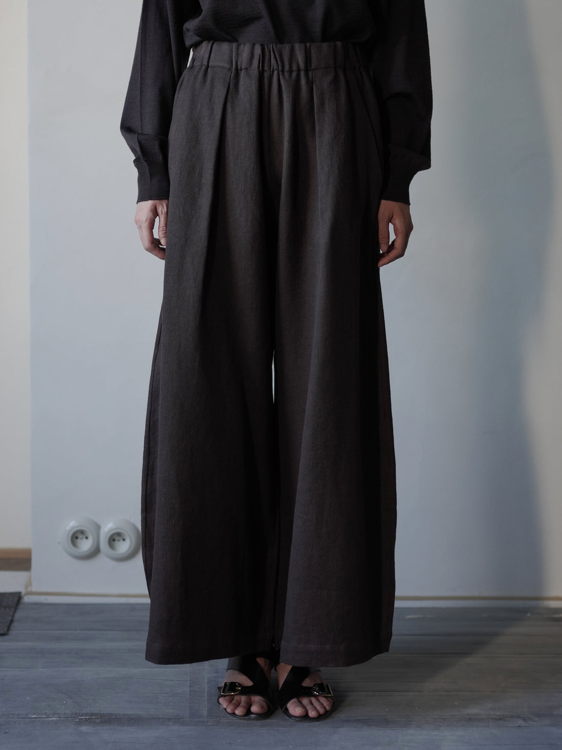 Mona 亞麻羊毛寬腿褲・勃根地棕