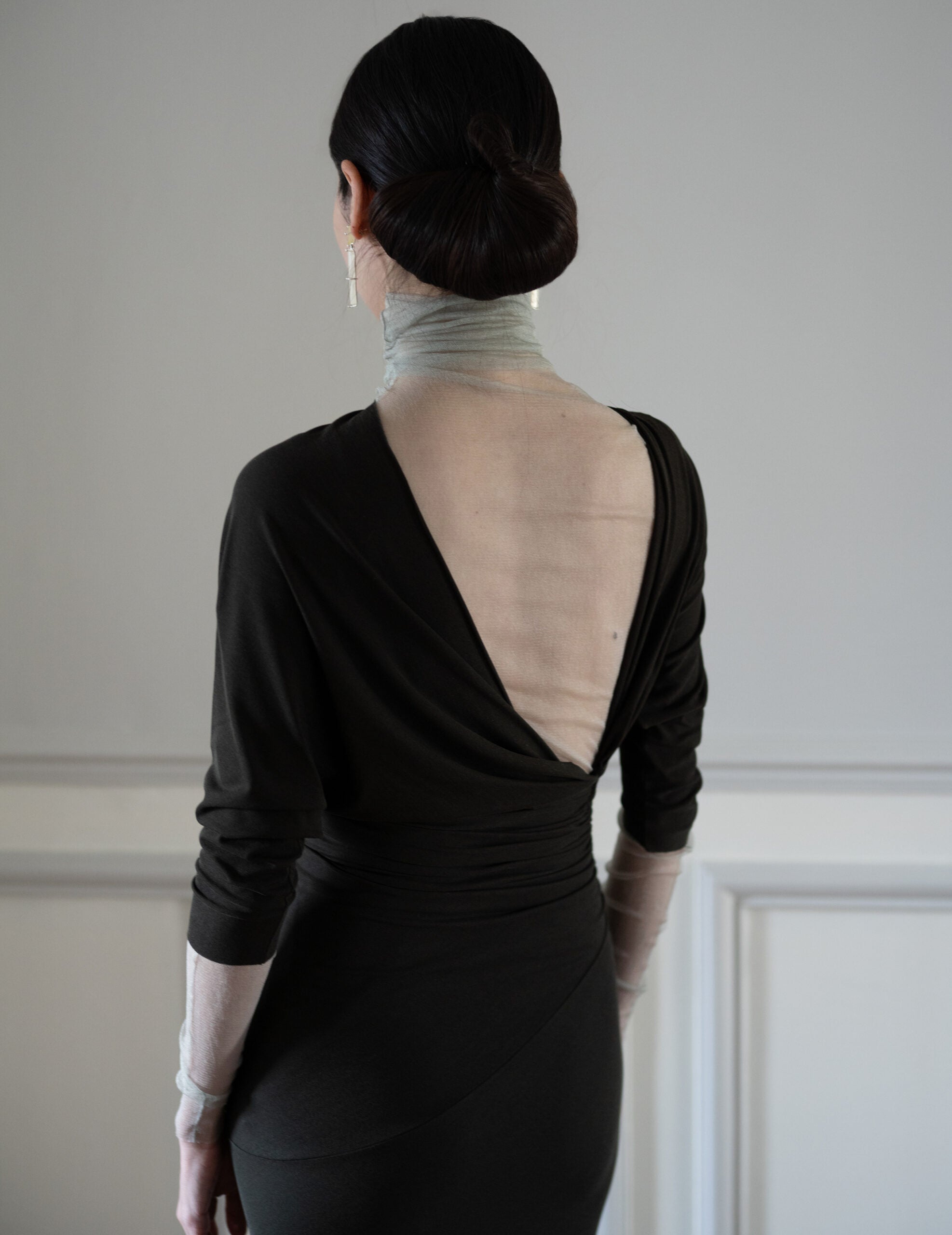 Cisne 真絲薄紗高領內搭・鉑金灰色